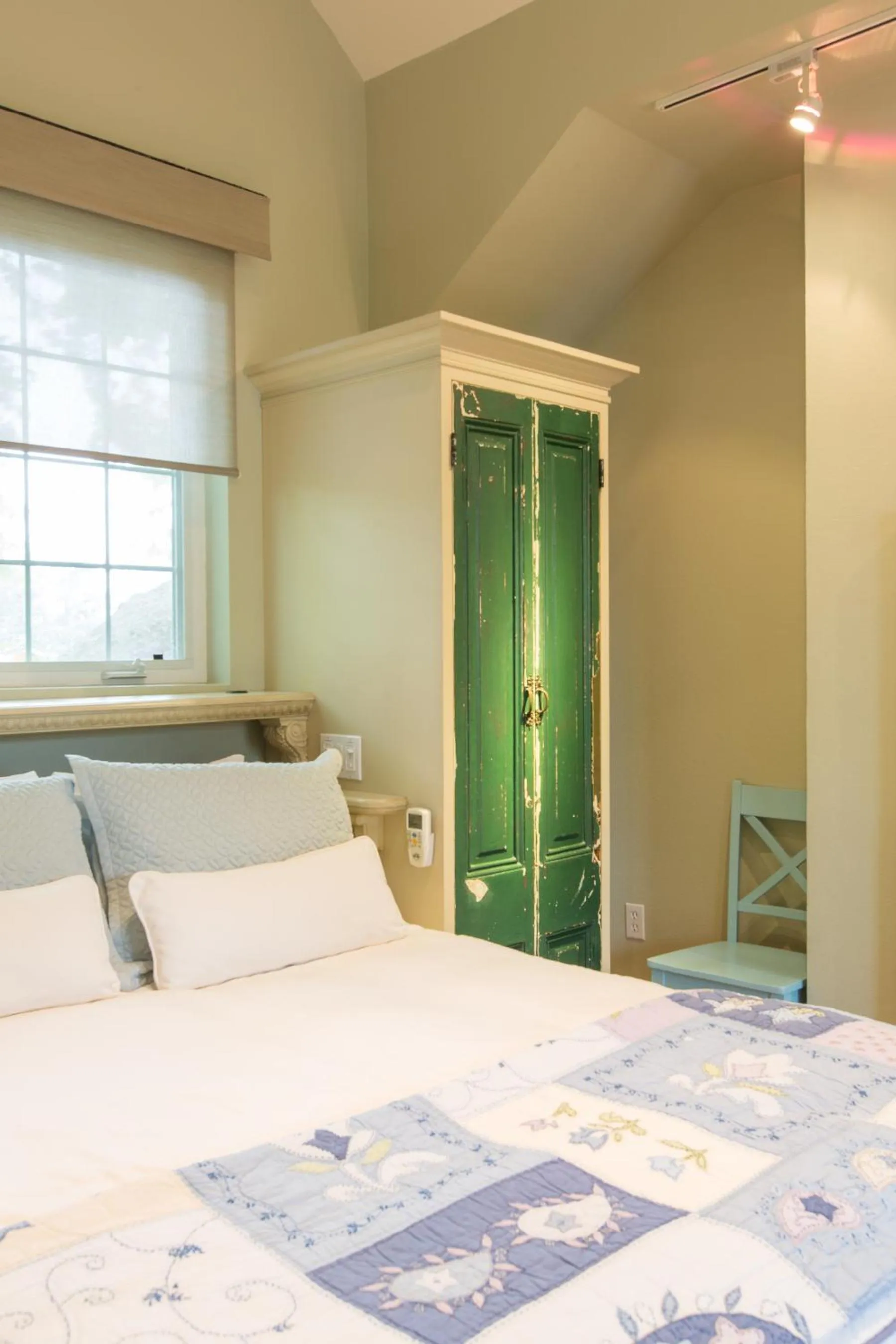 Deluxe Queen Room in Inn St Helena