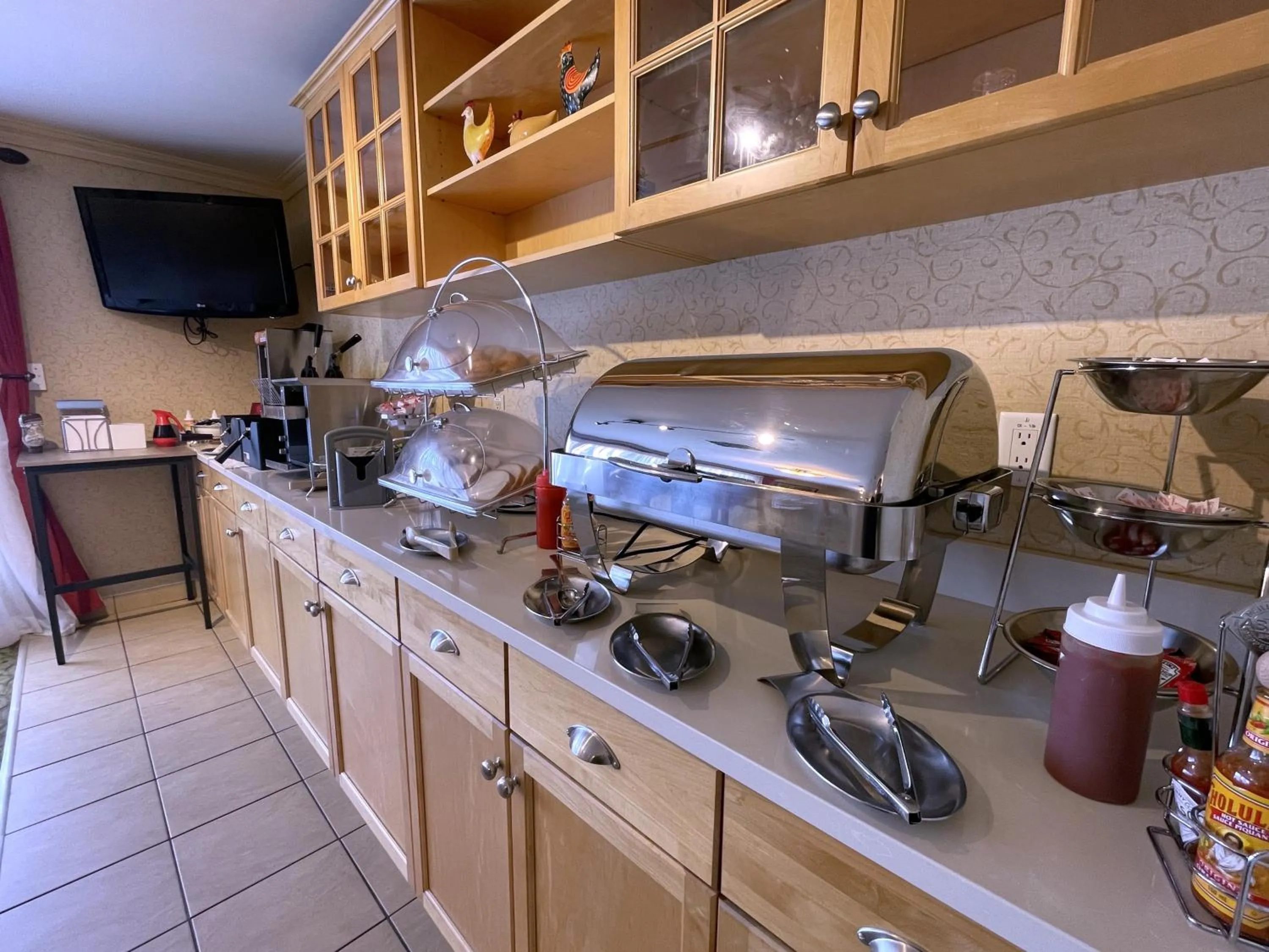 Breakfast in Best Western PLUS Langley Inn