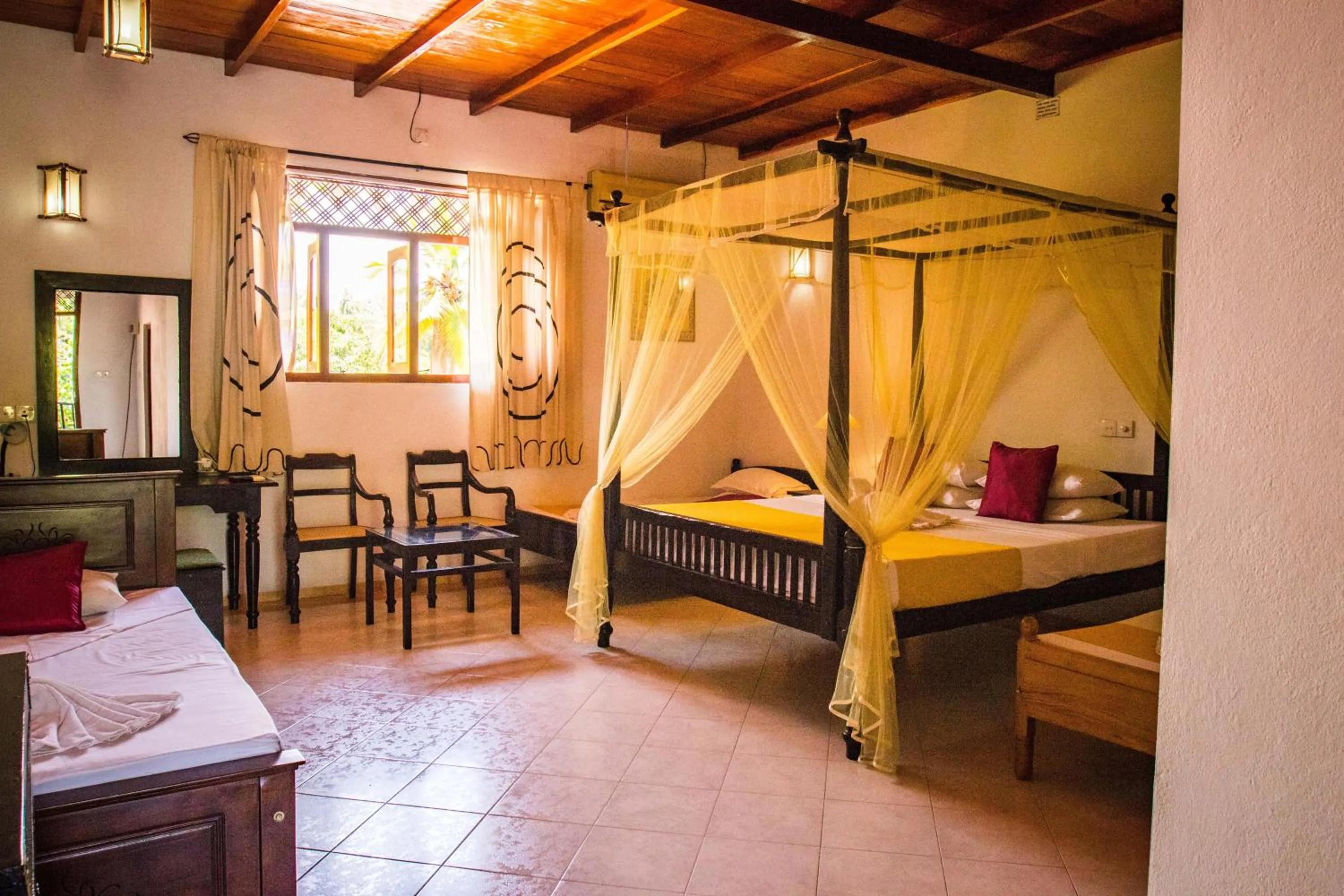 Photo of the whole room, Bed in Haus Berlin