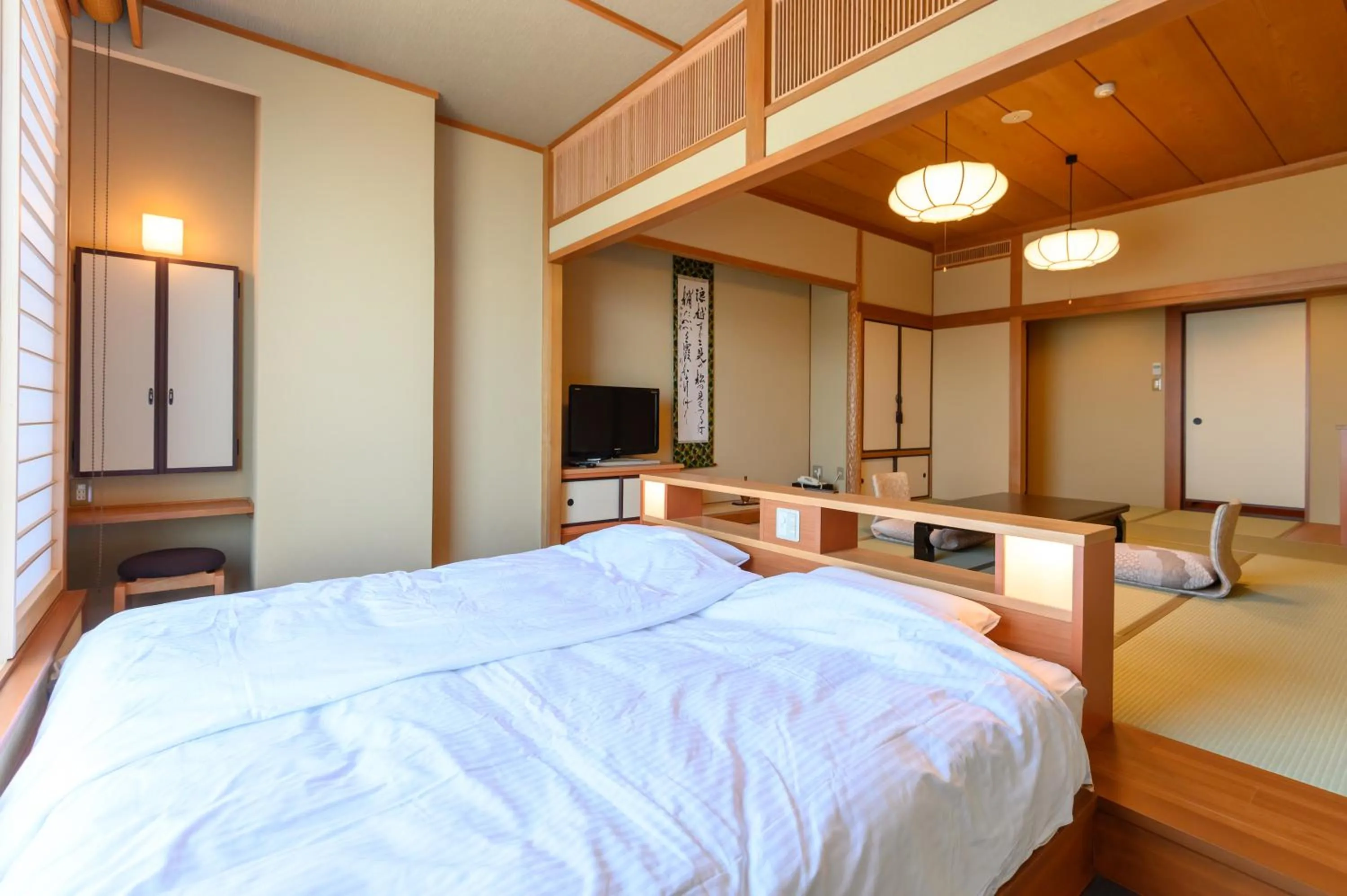 Bed in Oishiya