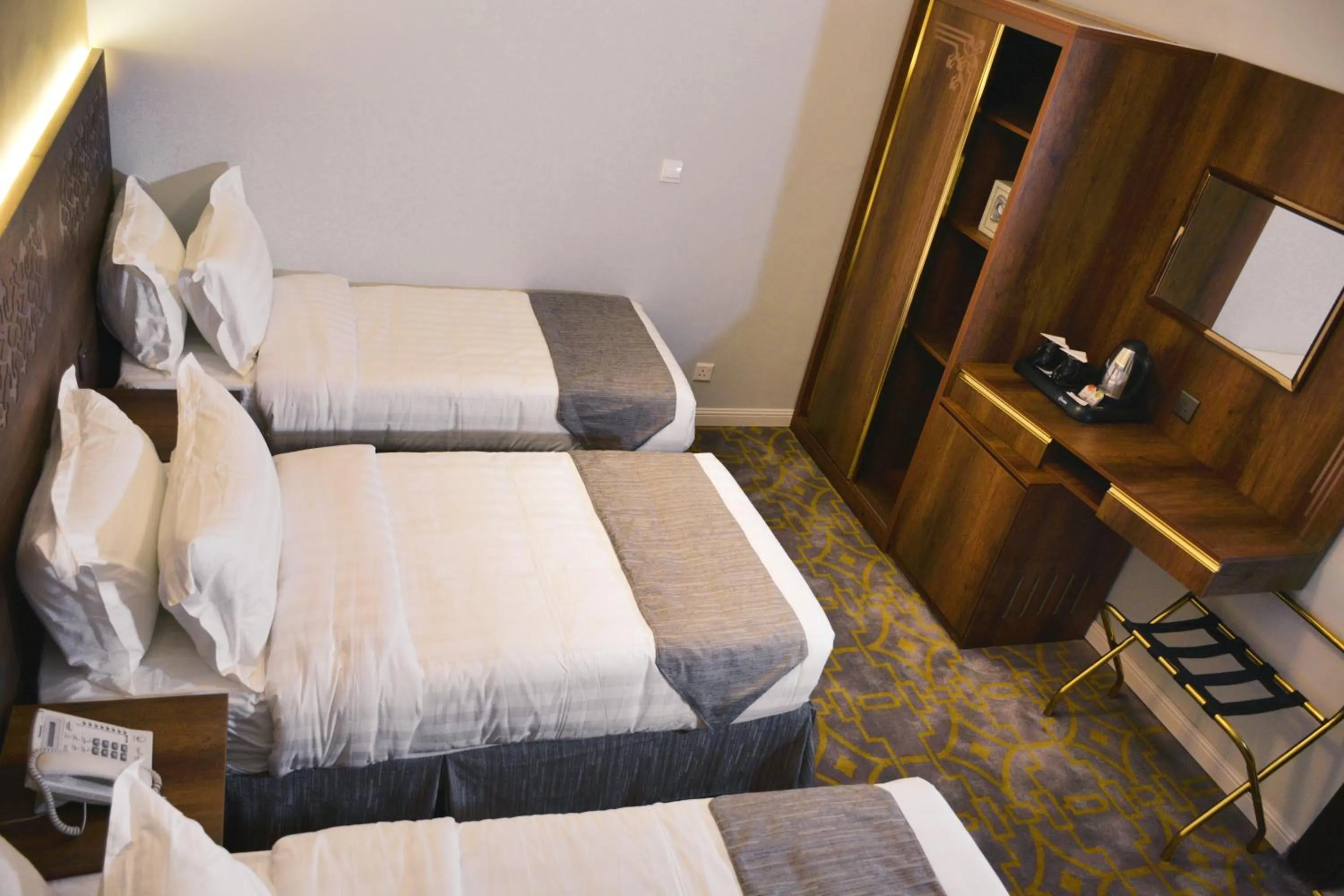 TV and multimedia in Dar Al Naem Hotel