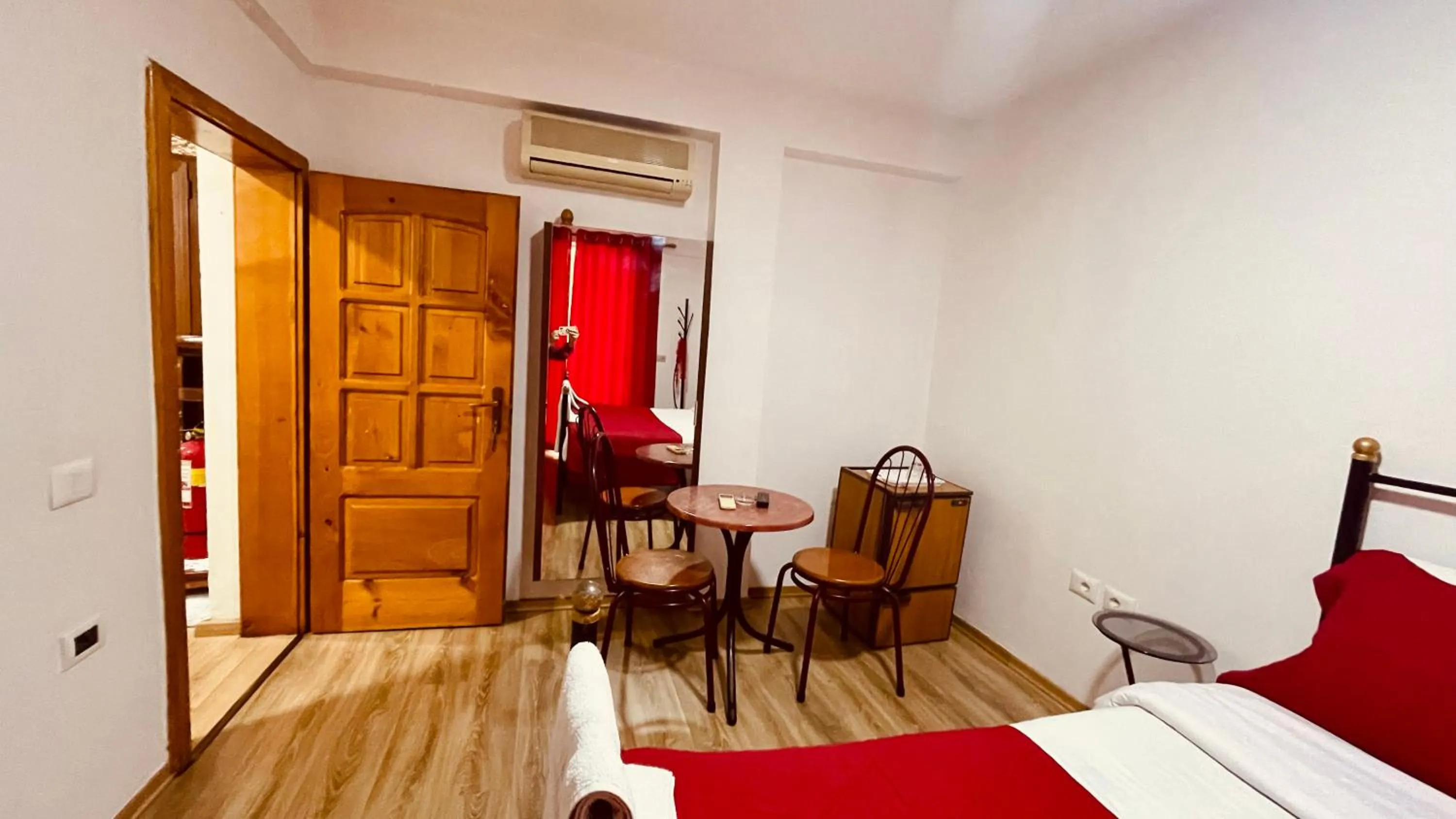 Bedroom, Bed in Hotel Drinos