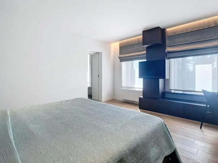 Bed in Les Begards Espace 9