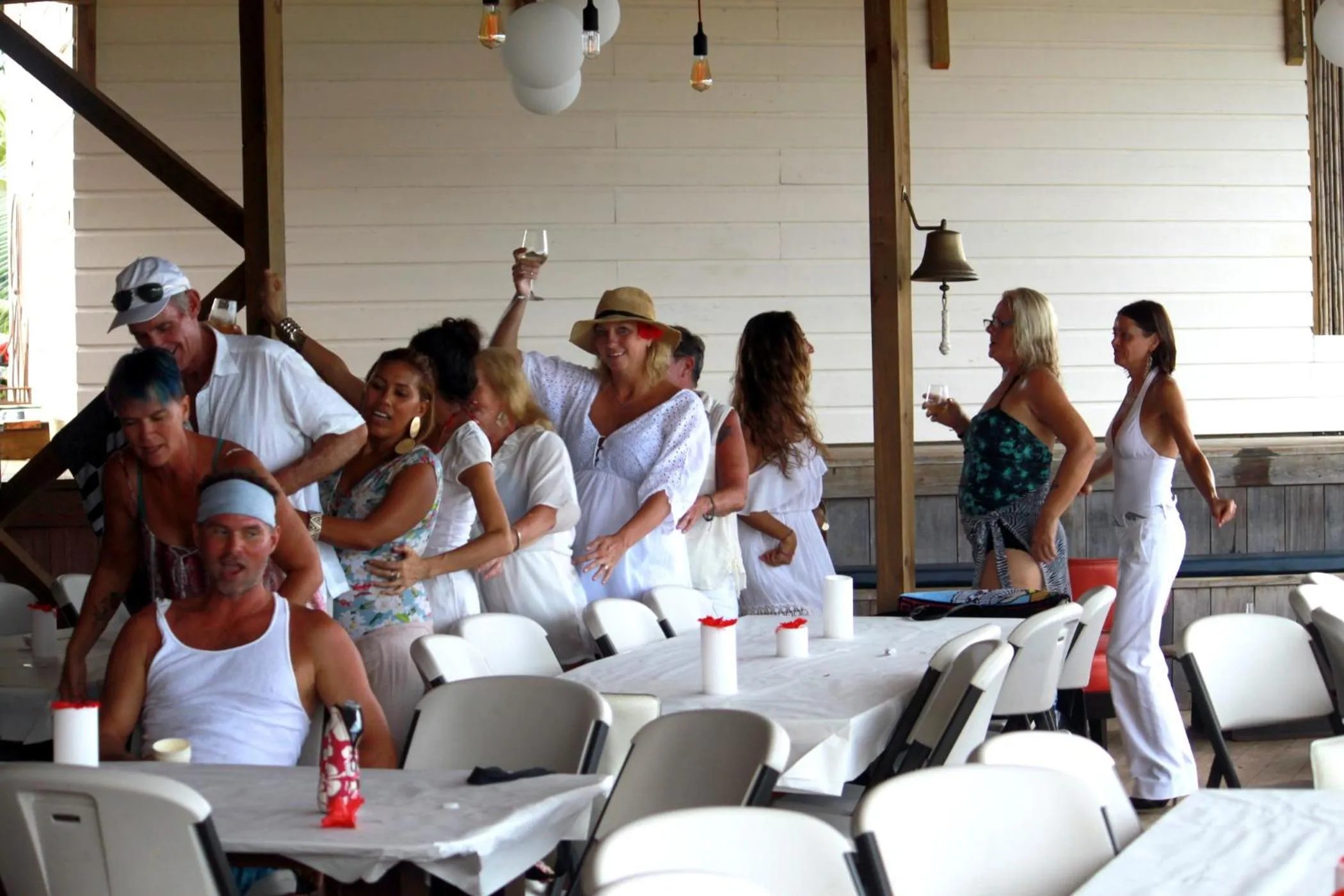 Restaurant/places to eat in Villa F&B