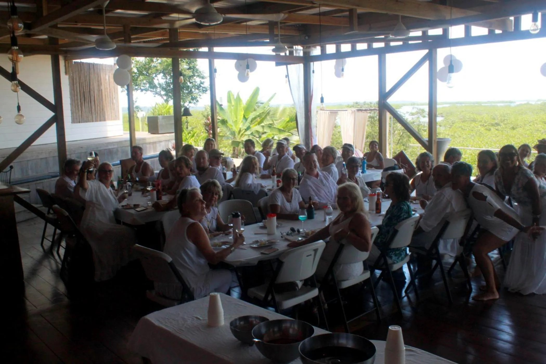 Restaurant/places to eat in Villa F&B