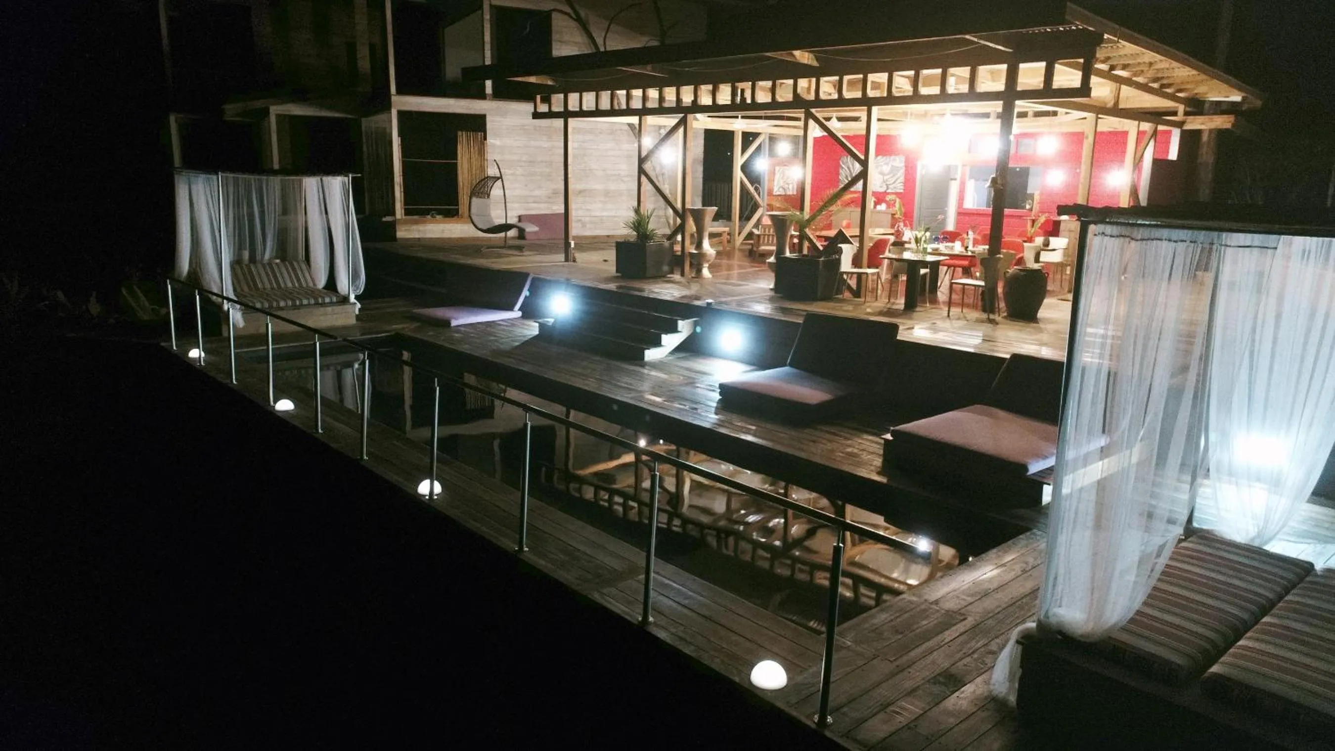 Restaurant/places to eat in Villa F&B