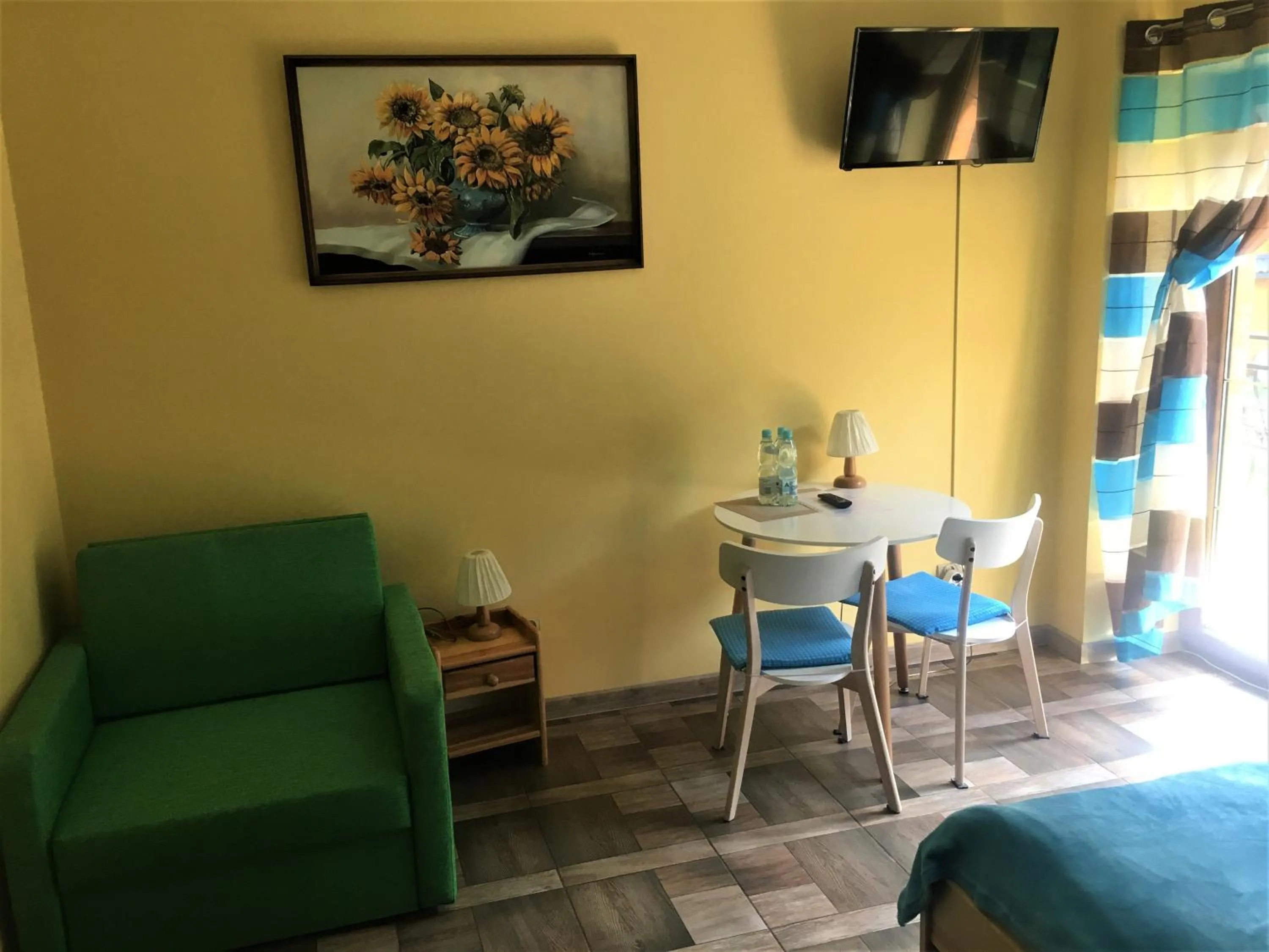 Double or Twin Room with Bathroom in Chata "na Końcu" Świata