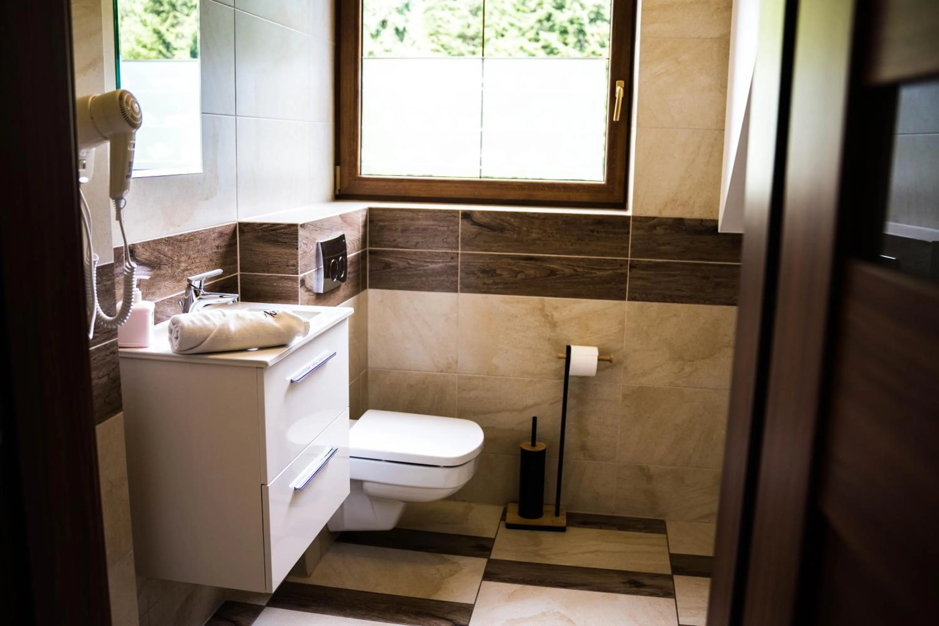 Toilet in Chata "na Końcu" Świata