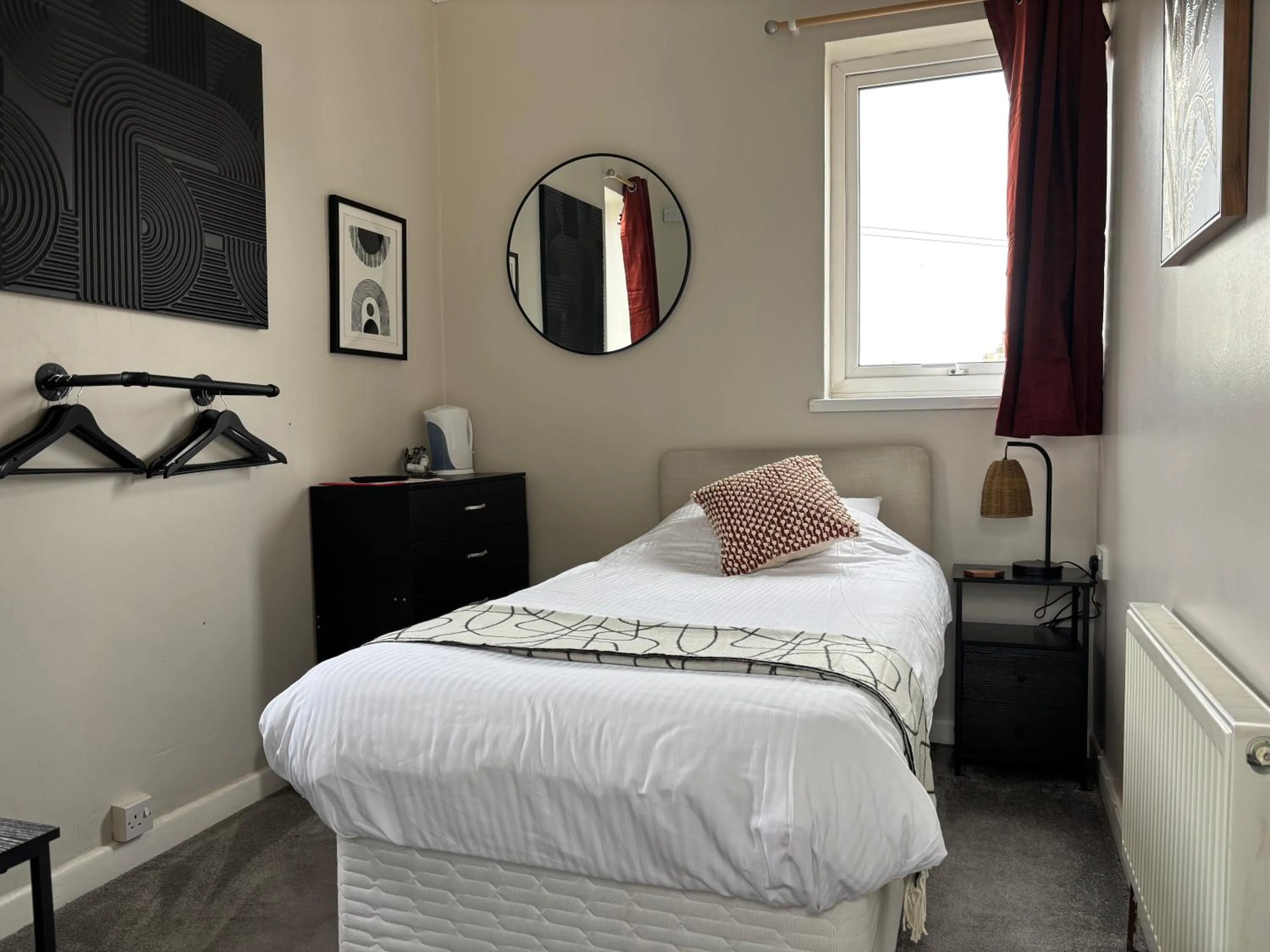 Bed in Three Palms Hotel