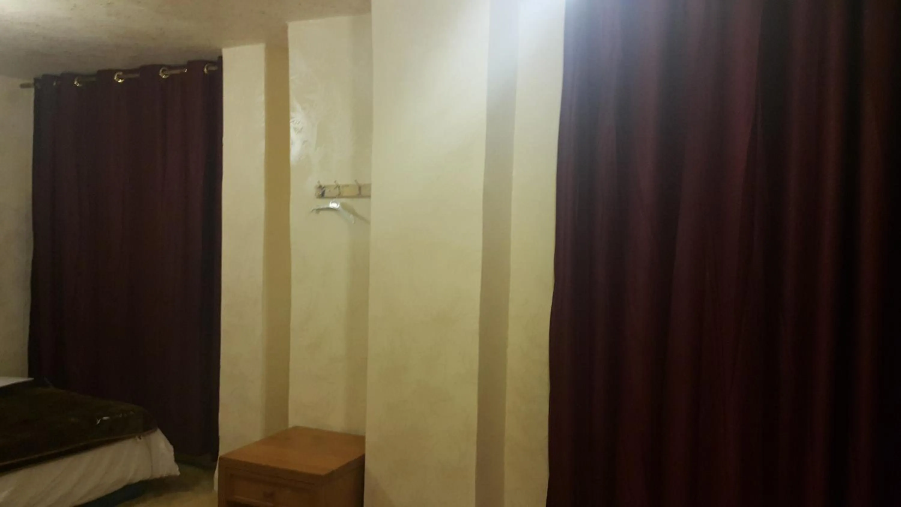 Bedroom, Bed in Al-Houriat Hotel