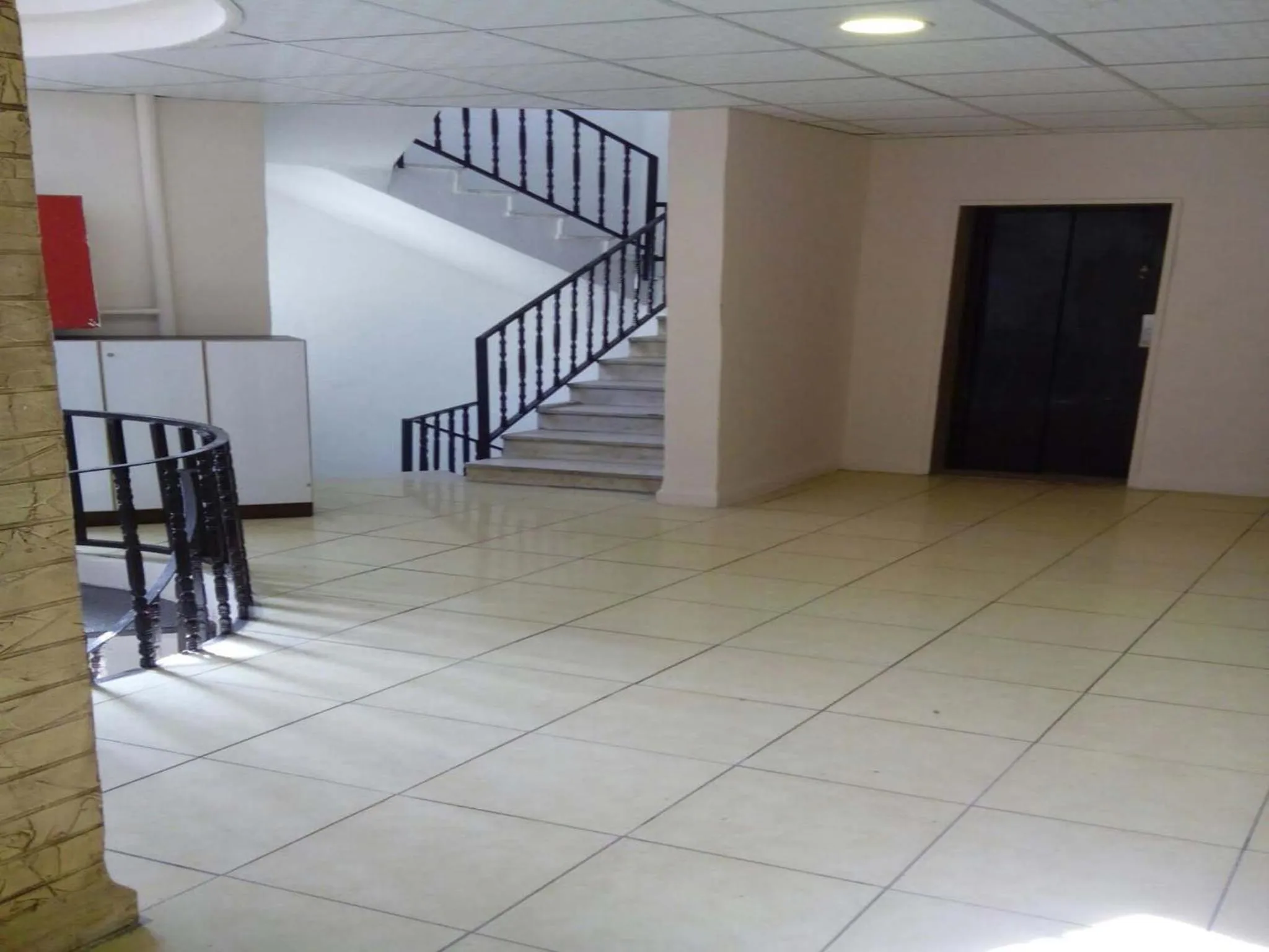 On-site shops in Al-Houriat Hotel