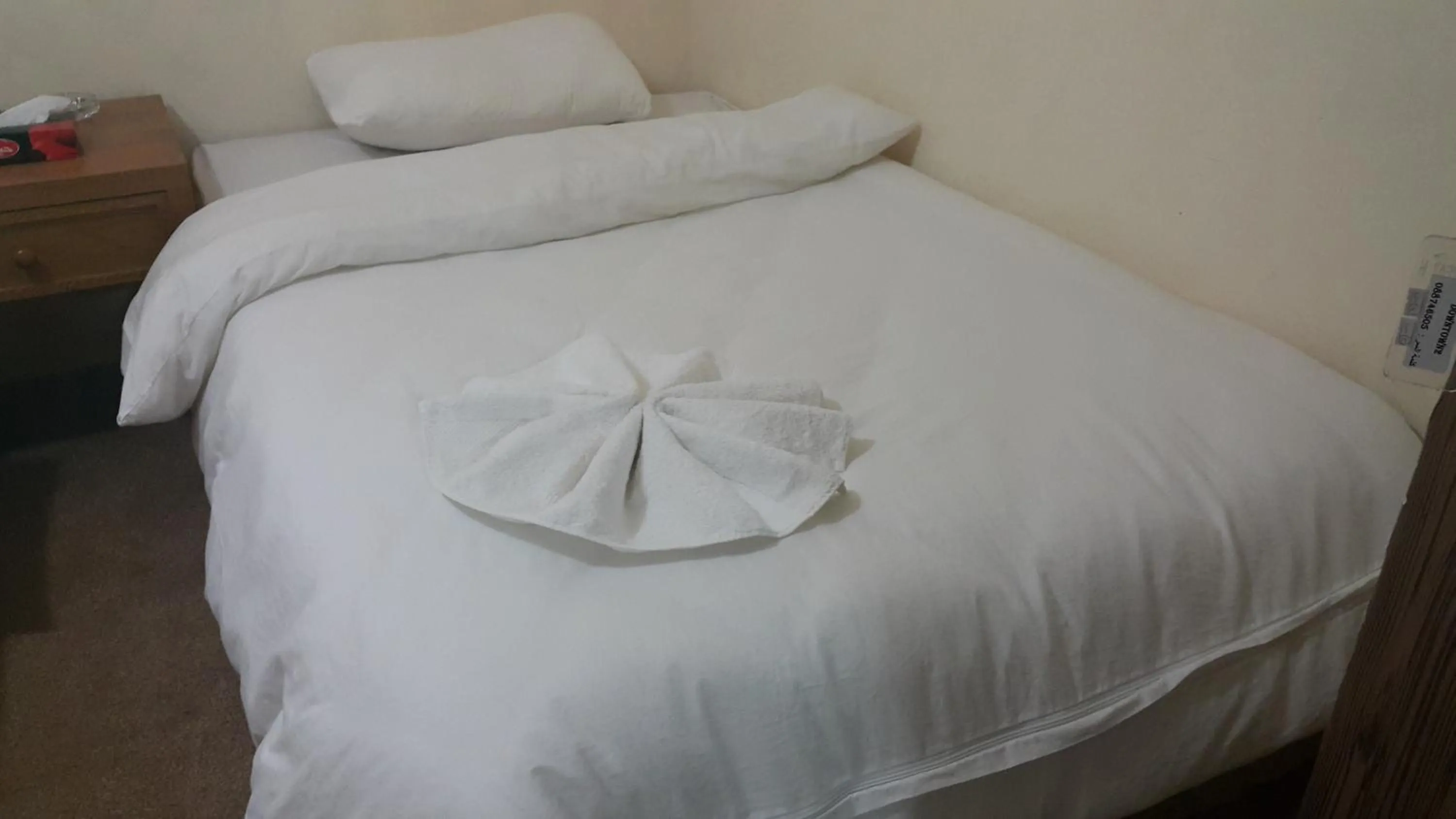 Bedroom, Bed in Al-Houriat Hotel