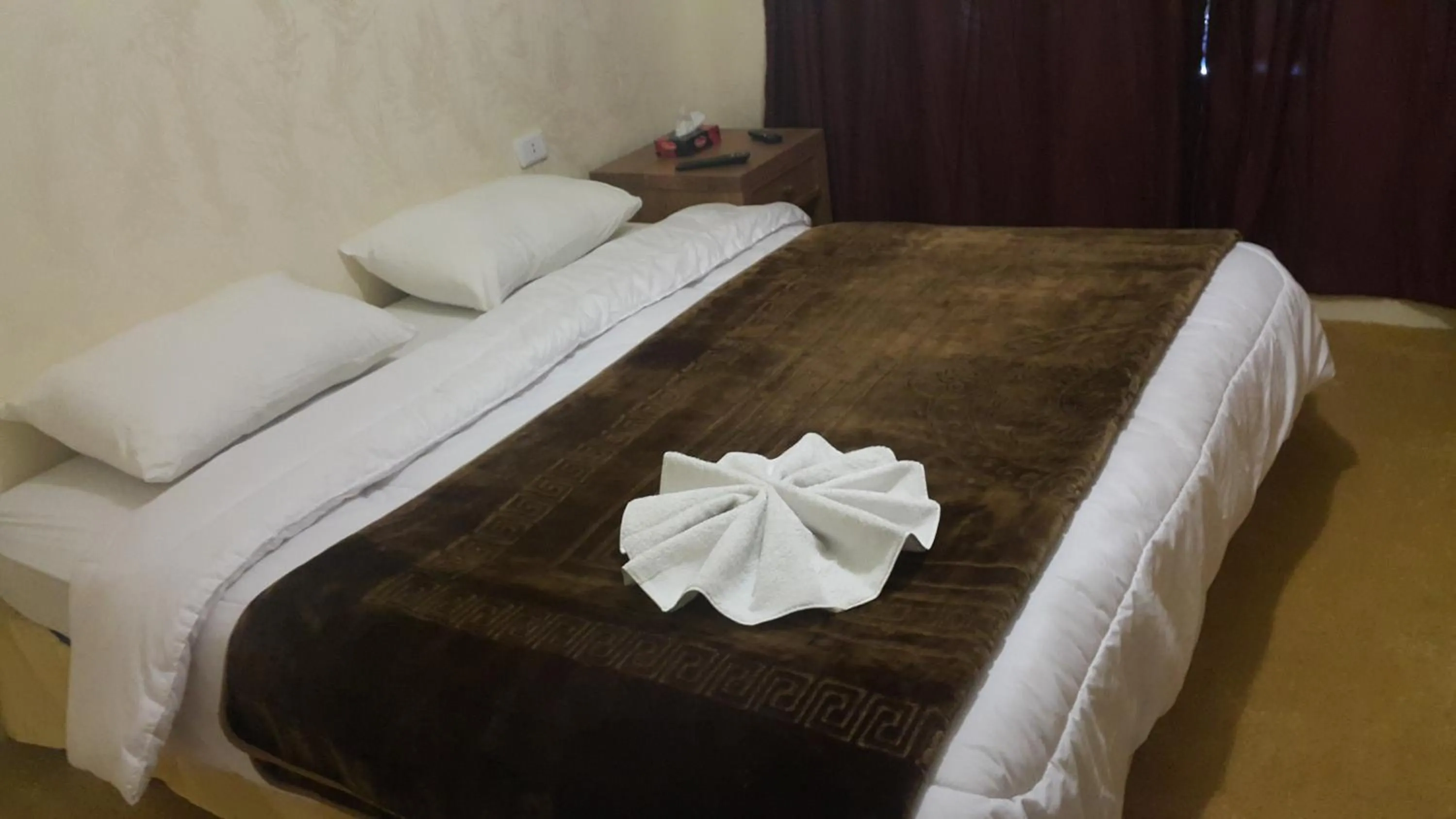 Bedroom, Bed in Al-Houriat Hotel