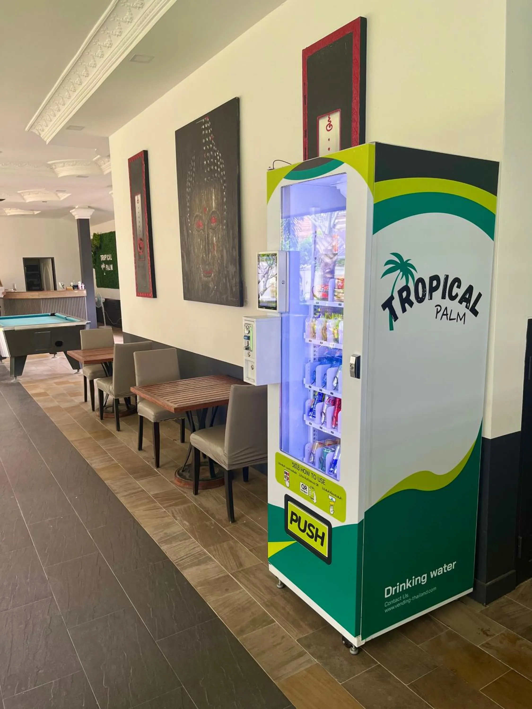 vending machine in Tropical Palm