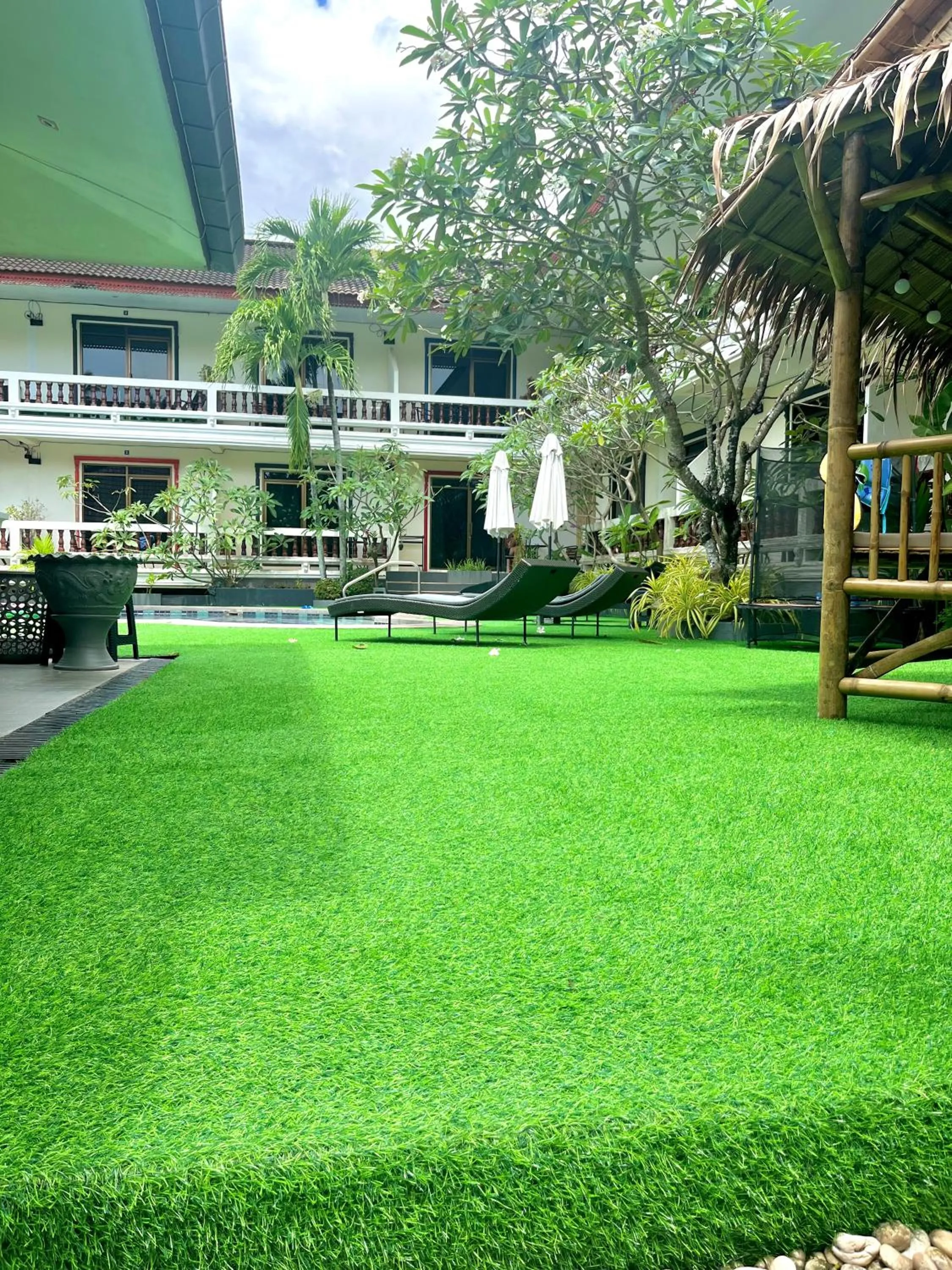 Property building in Tropical Palm