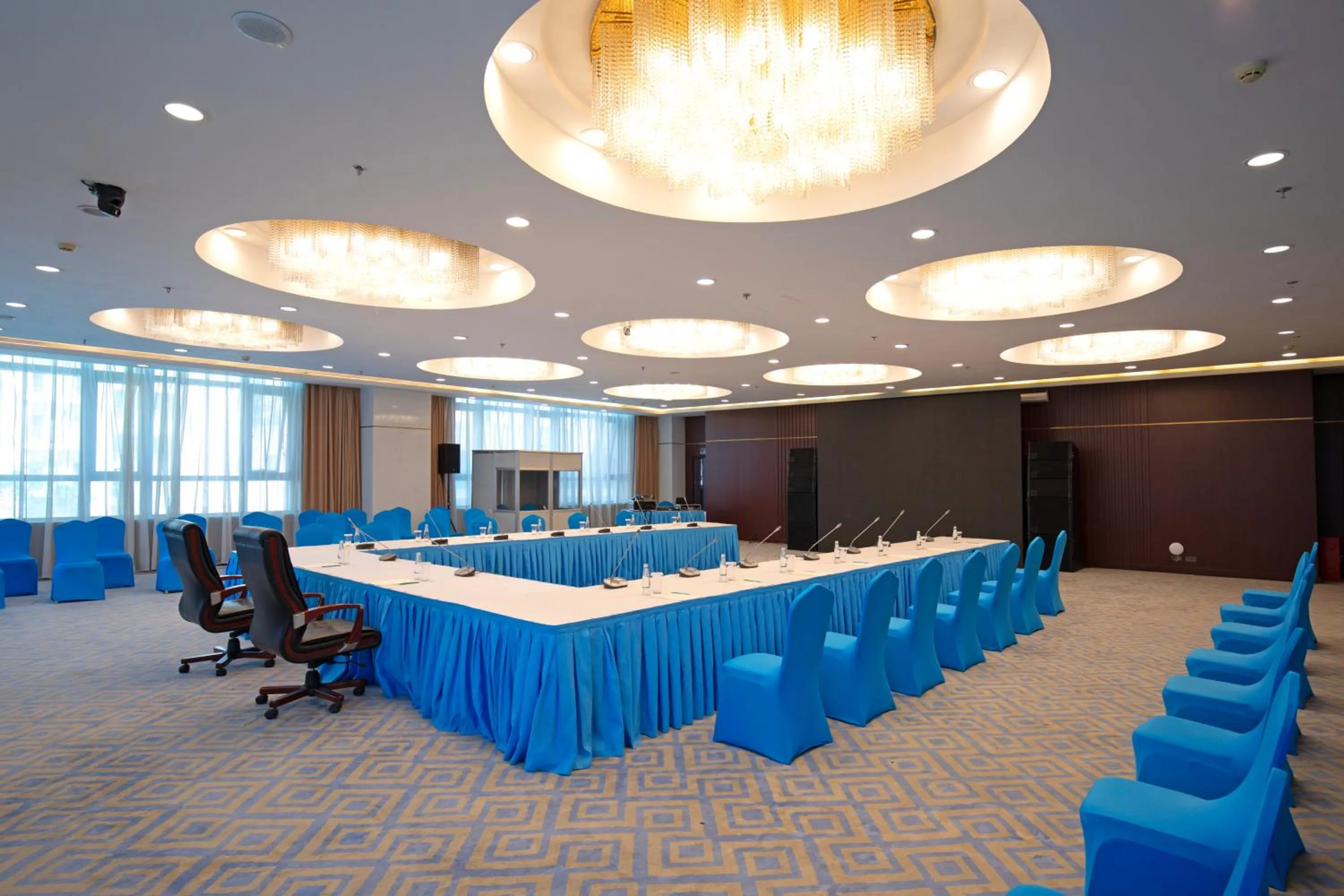 Beijing Palace Soluxe Hotel Astana