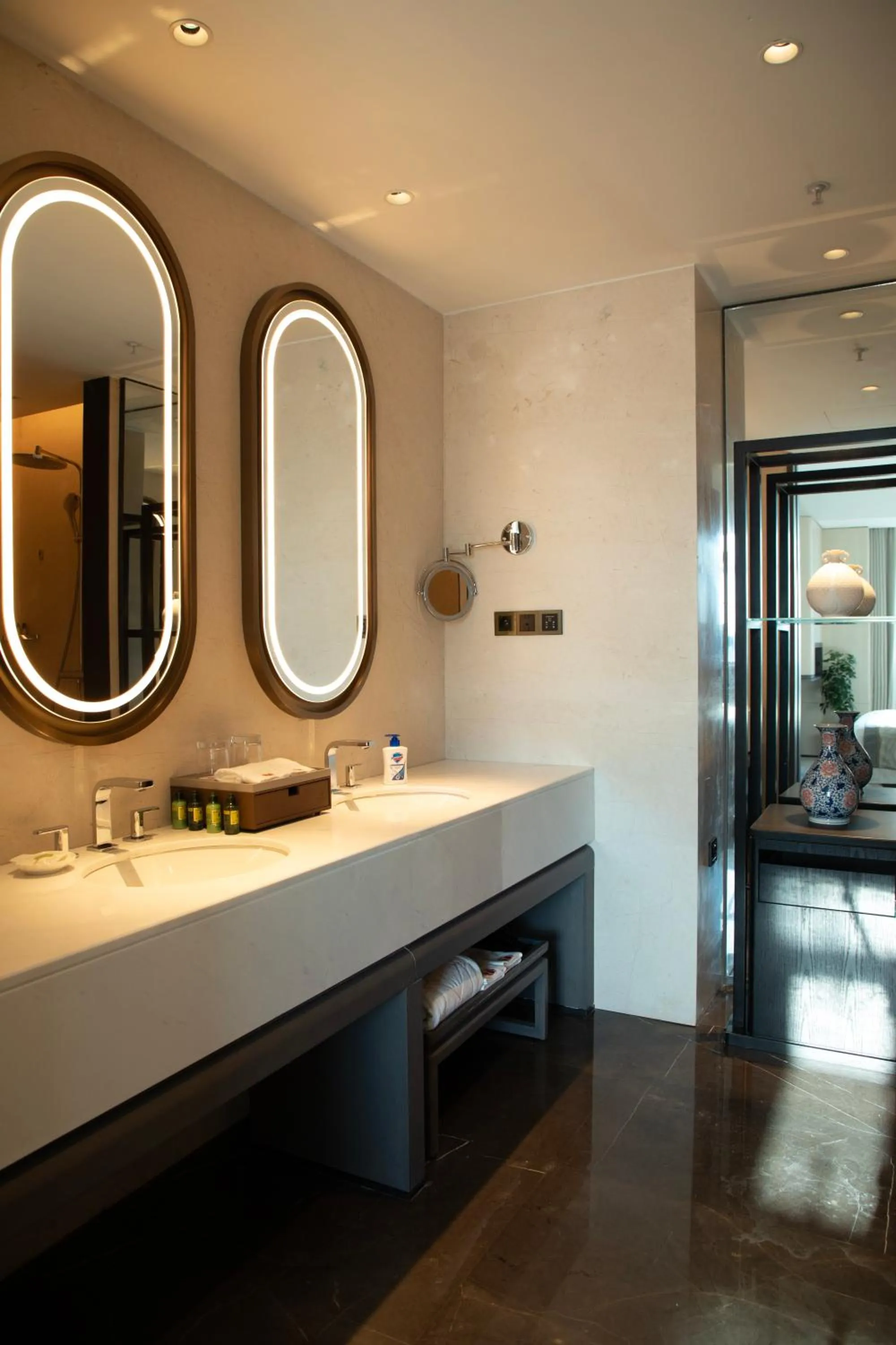 Bathroom in Beijing Palace Soluxe Hotel Astana