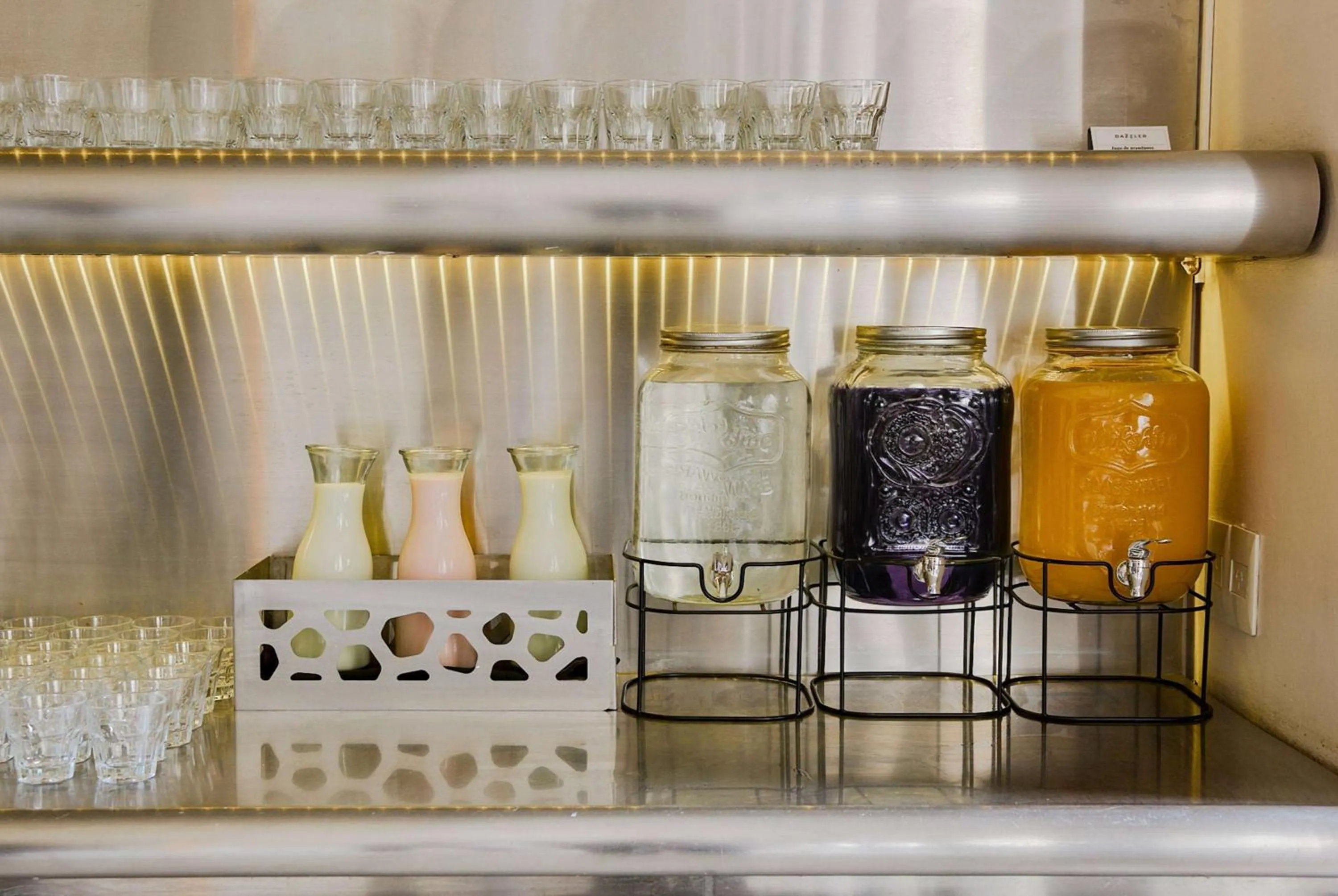 Restaurant/places to eat in Dazzler by Wyndham Buenos Aires Recoleta