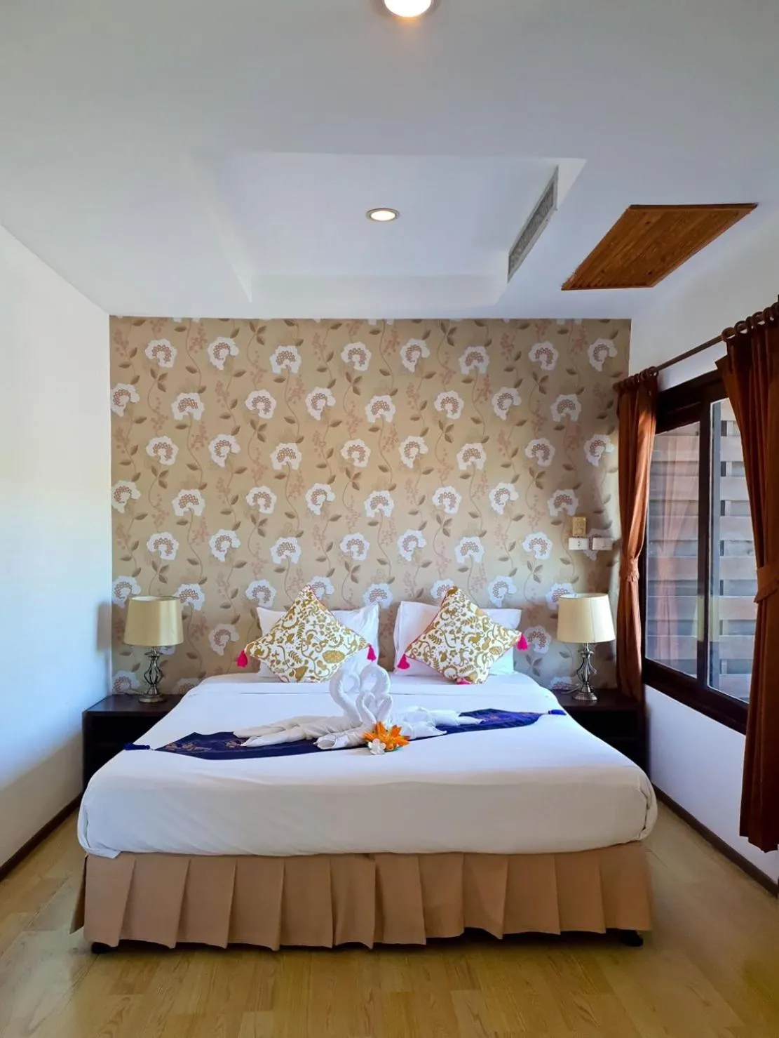 Bed in Chaweng Park Place