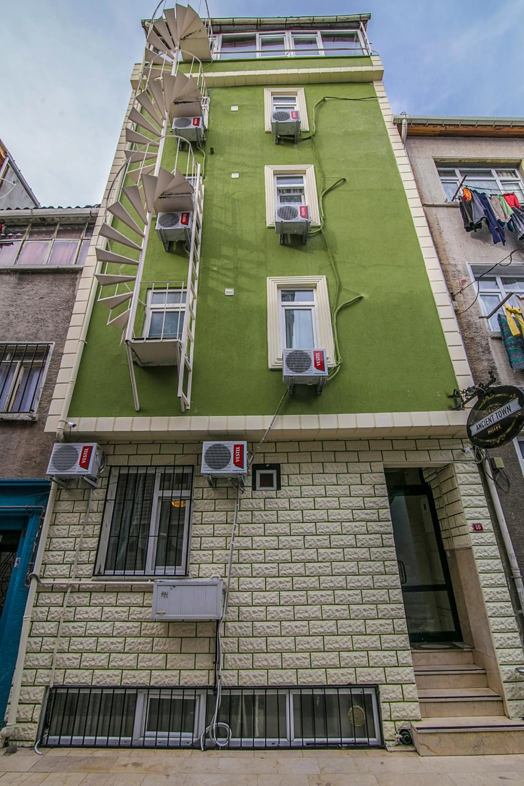 Facade/entrance in Ancient Town Hotel