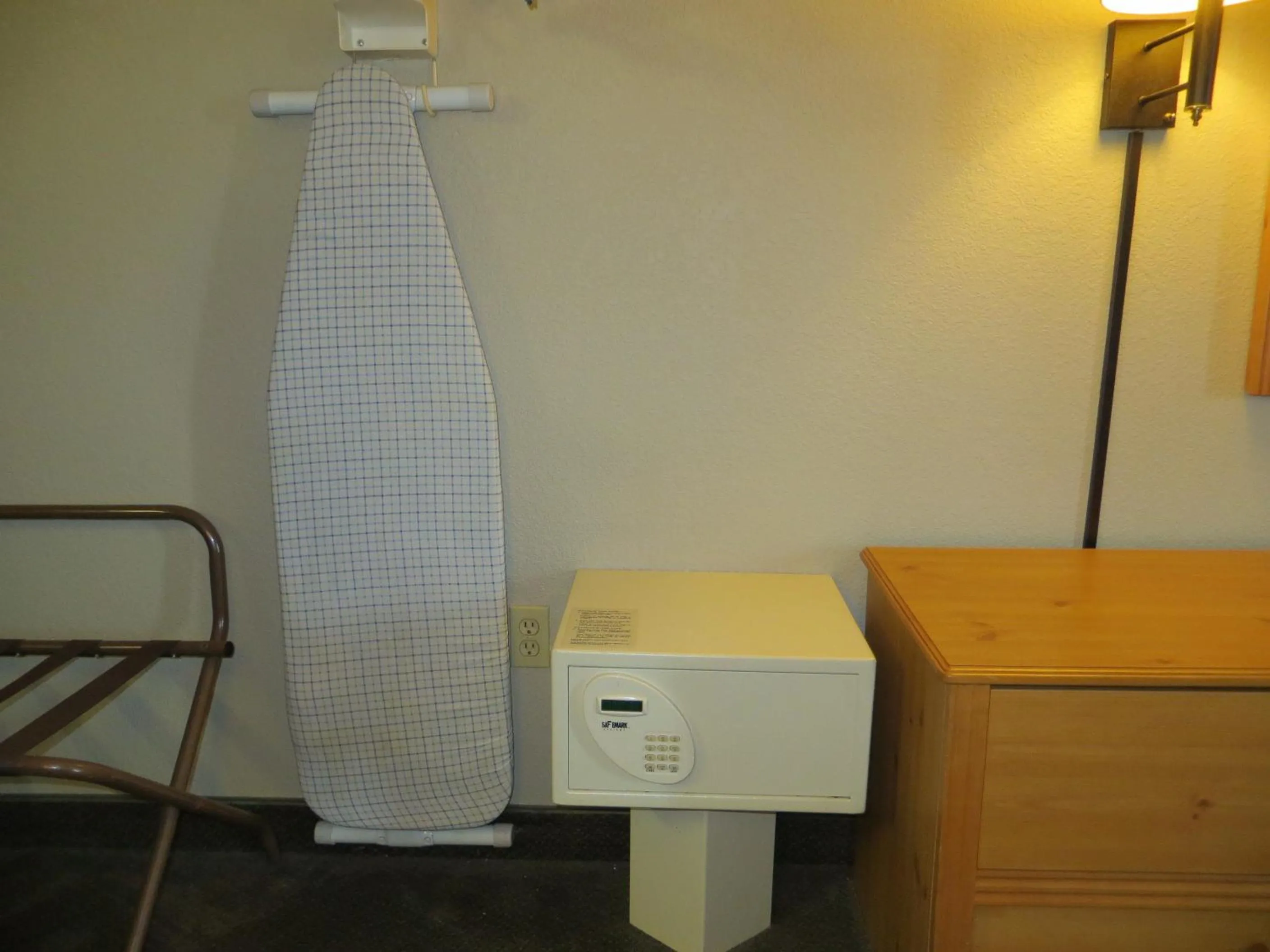 Decorative detail in Super 8 by Wyndham Davenport