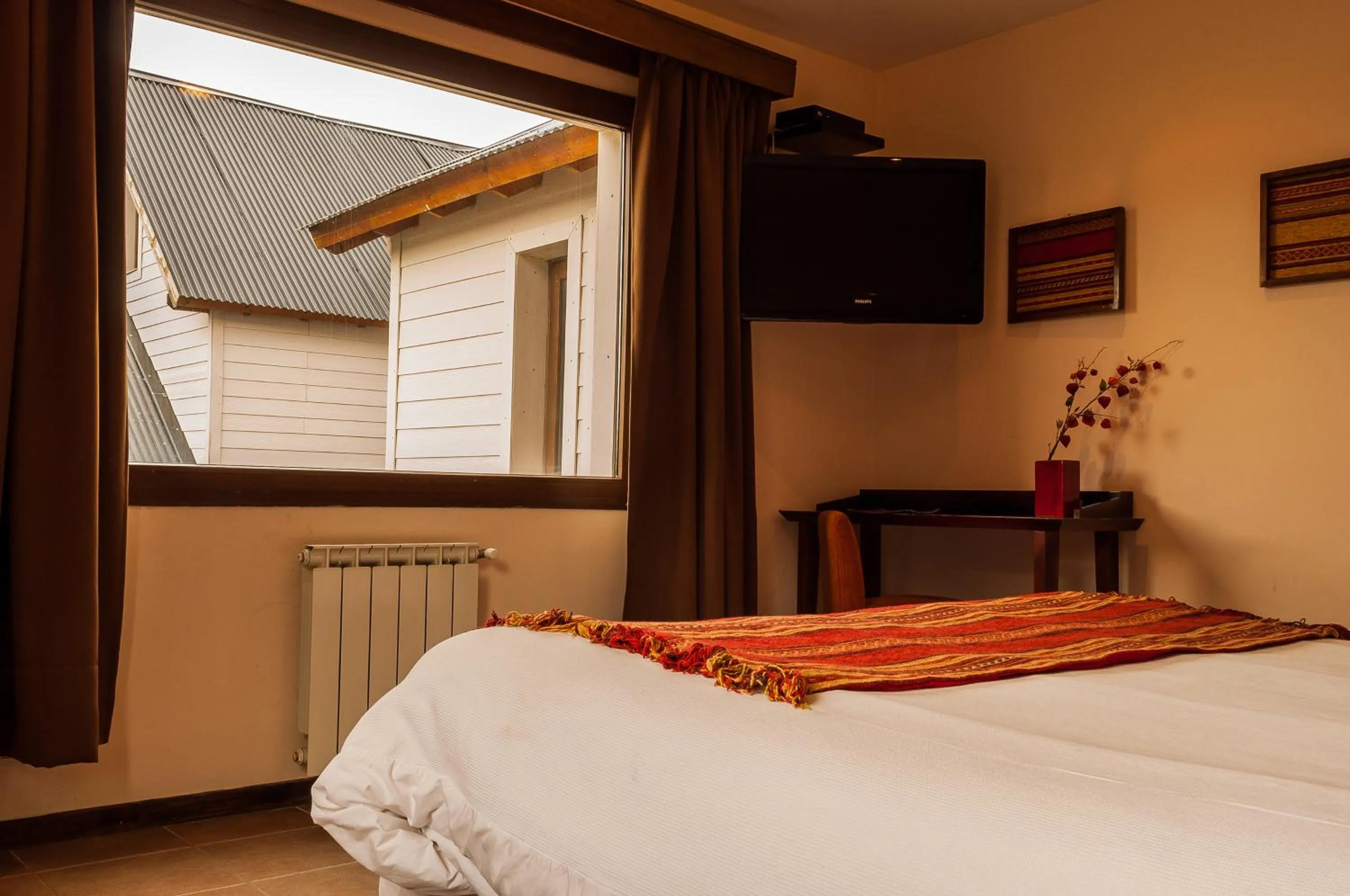 Bedroom, Bed in Hotel Poincenot