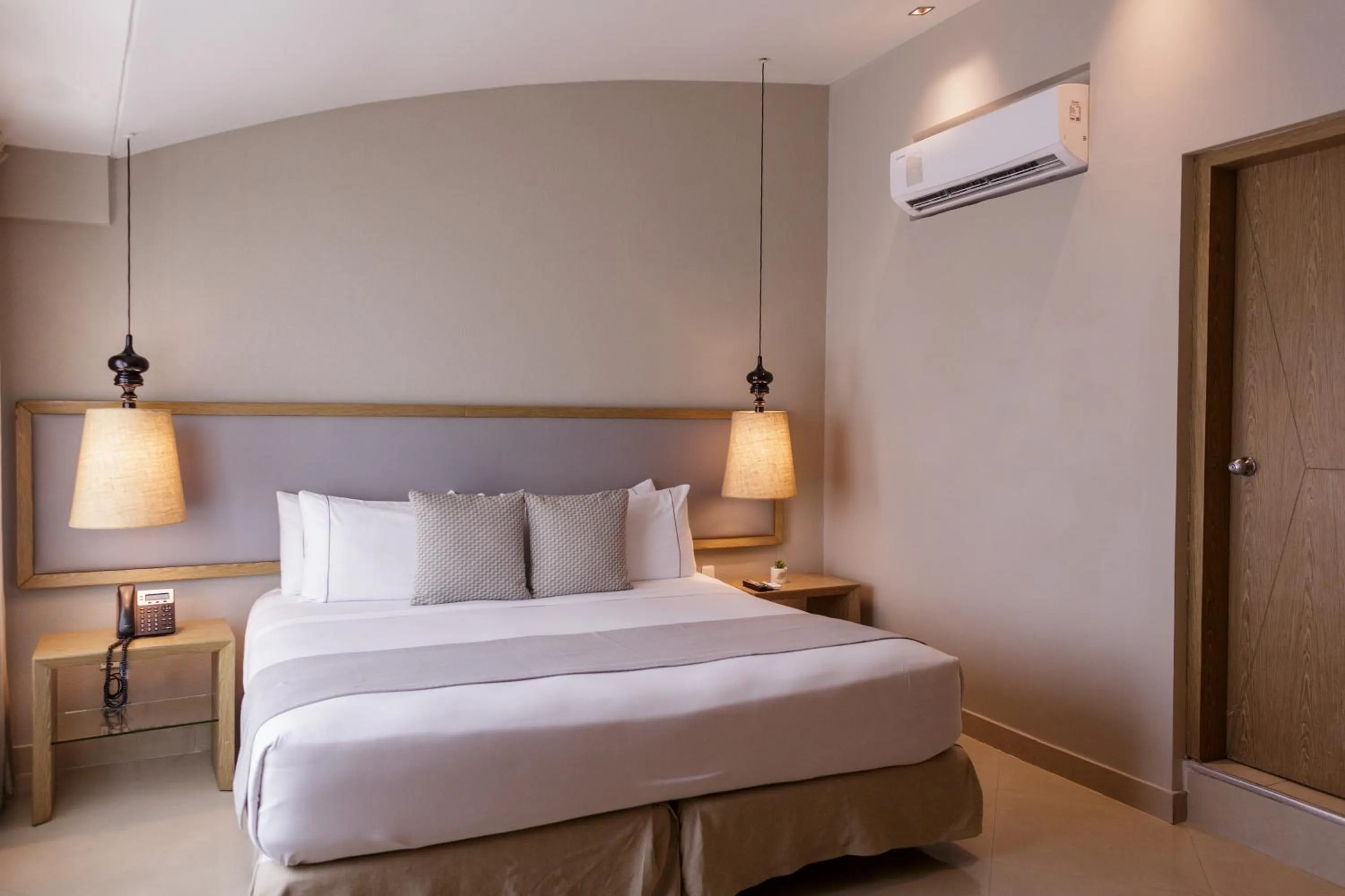 Bed in Hotel Santa Cecilia B&B