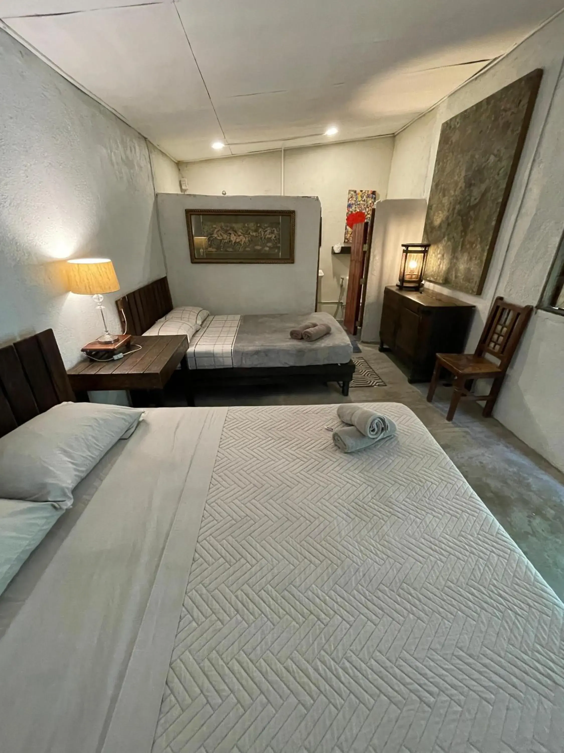 Quadruple Room with Private Bathroom in Marius B&B & Hostel Quadruple Room with Private Bathroom in Marius B&B & Hostel