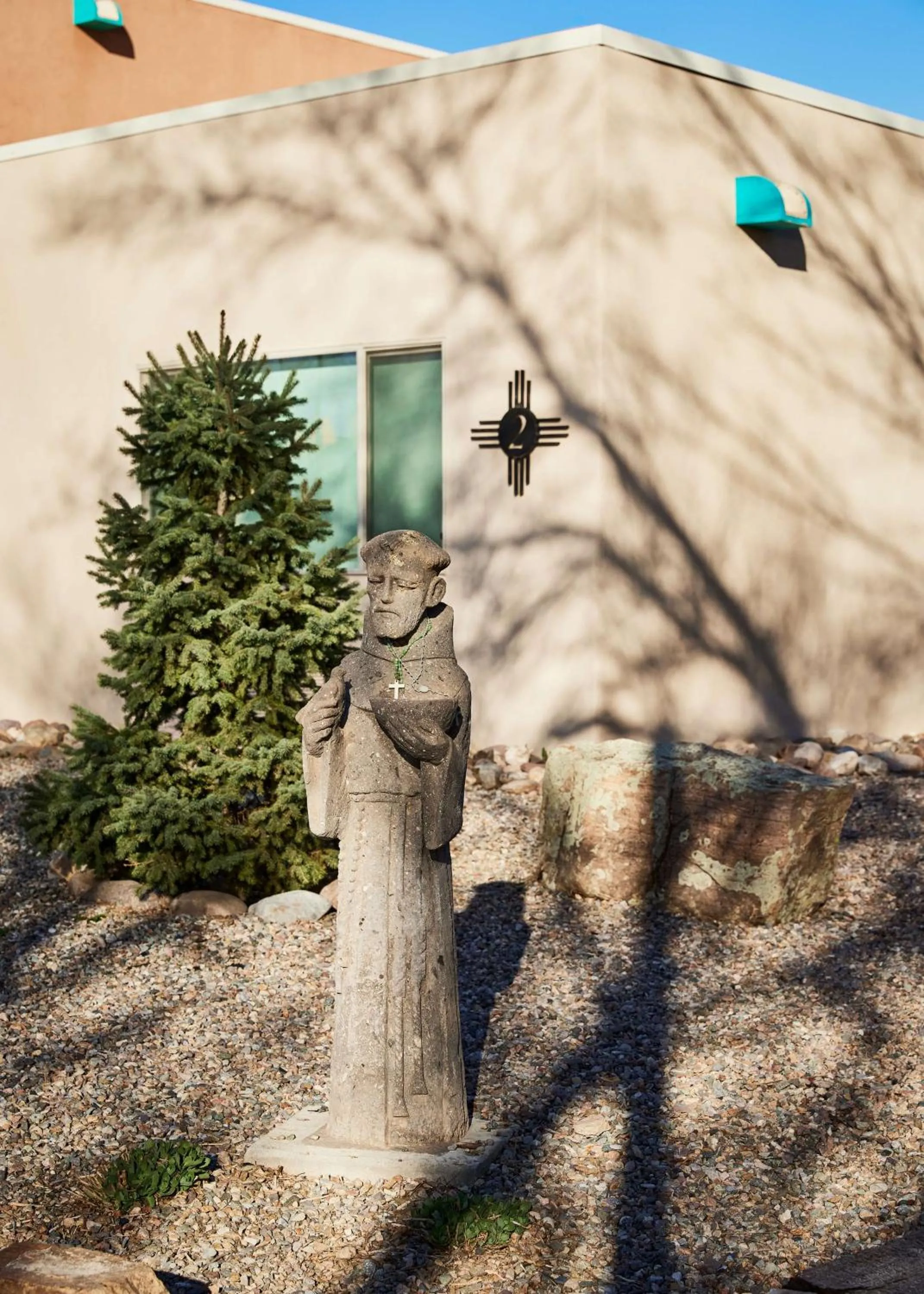 Decorative detail in Hilton Tapestry Collection, Hotel Don Fernando De Taos