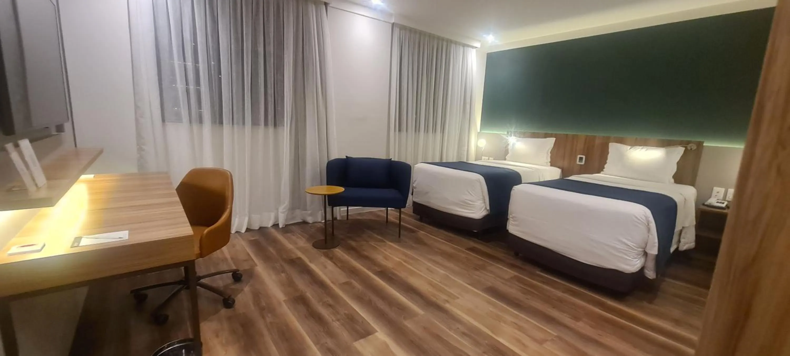 Bed in Blue Tree Premium Faria Lima