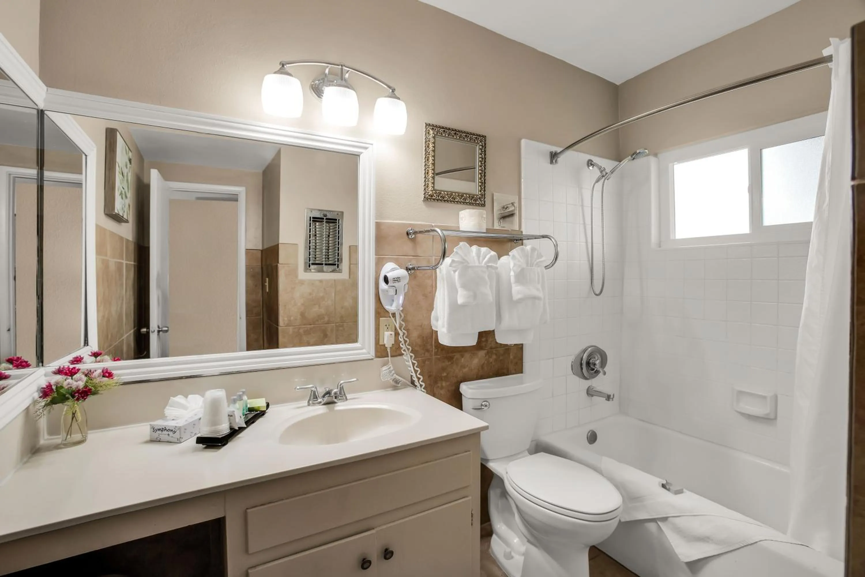 The Inn at Deep Canyon