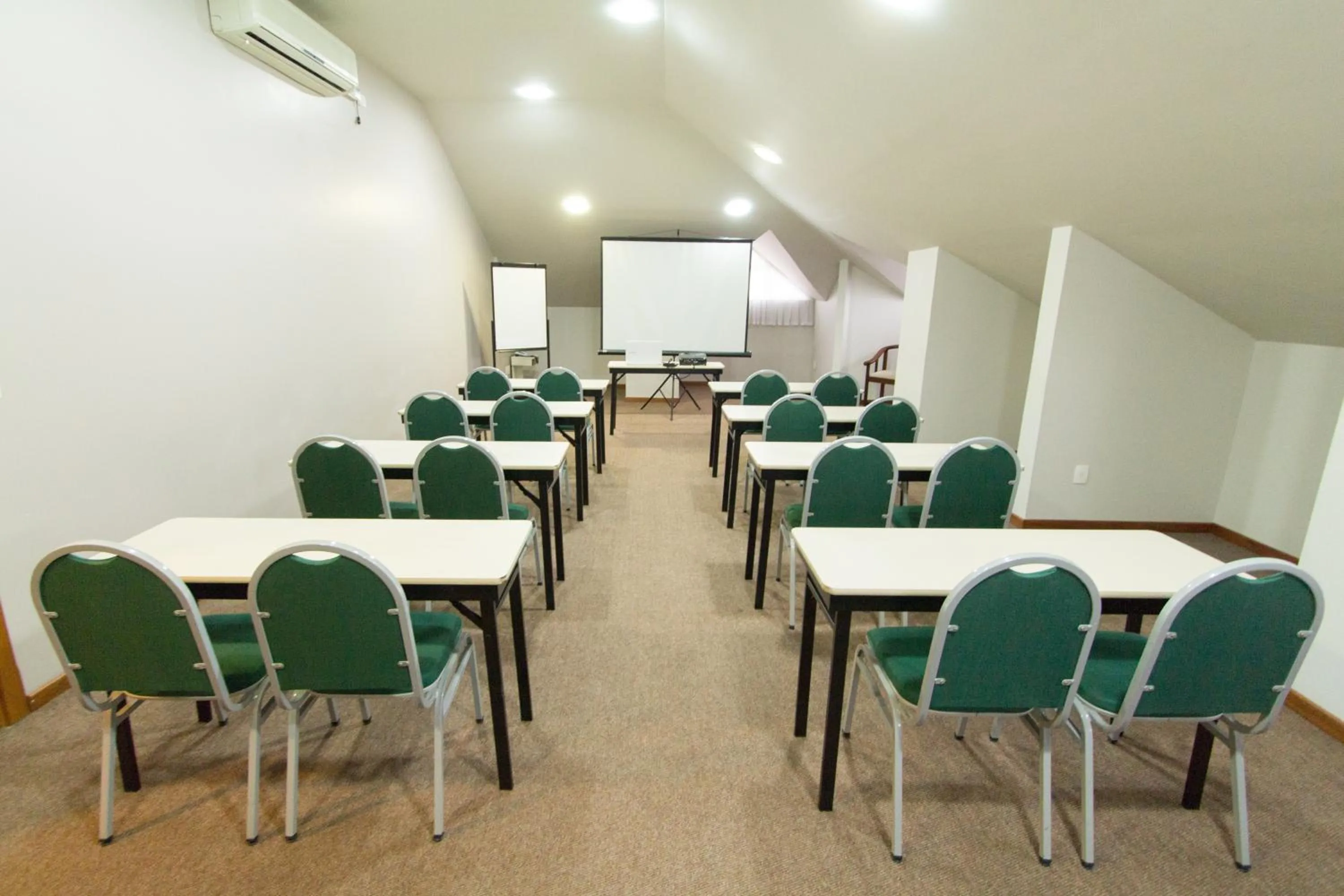 Business facilities in Hotel Princess