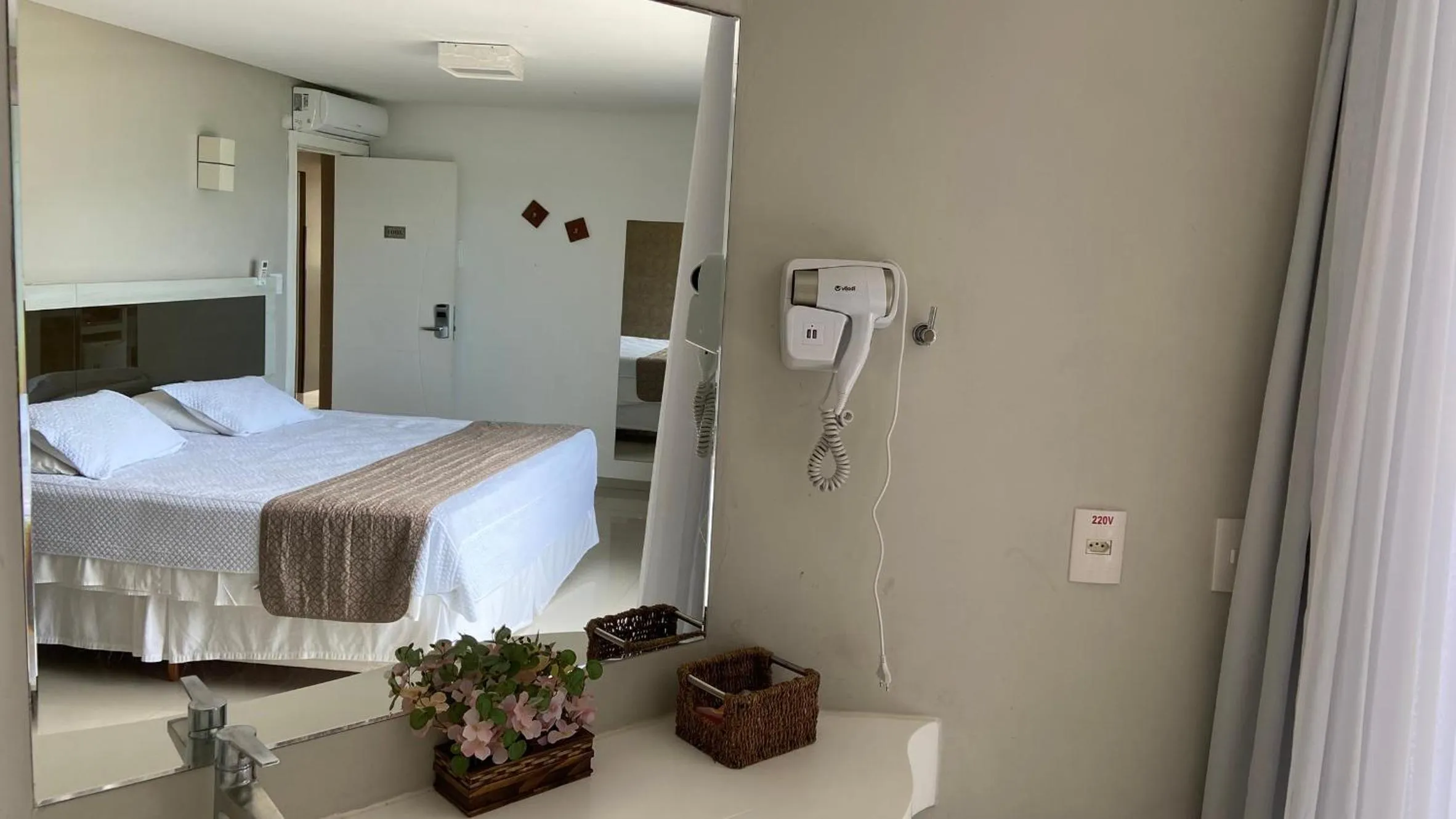 Bedroom, Bed in Reserva Praia Hotel