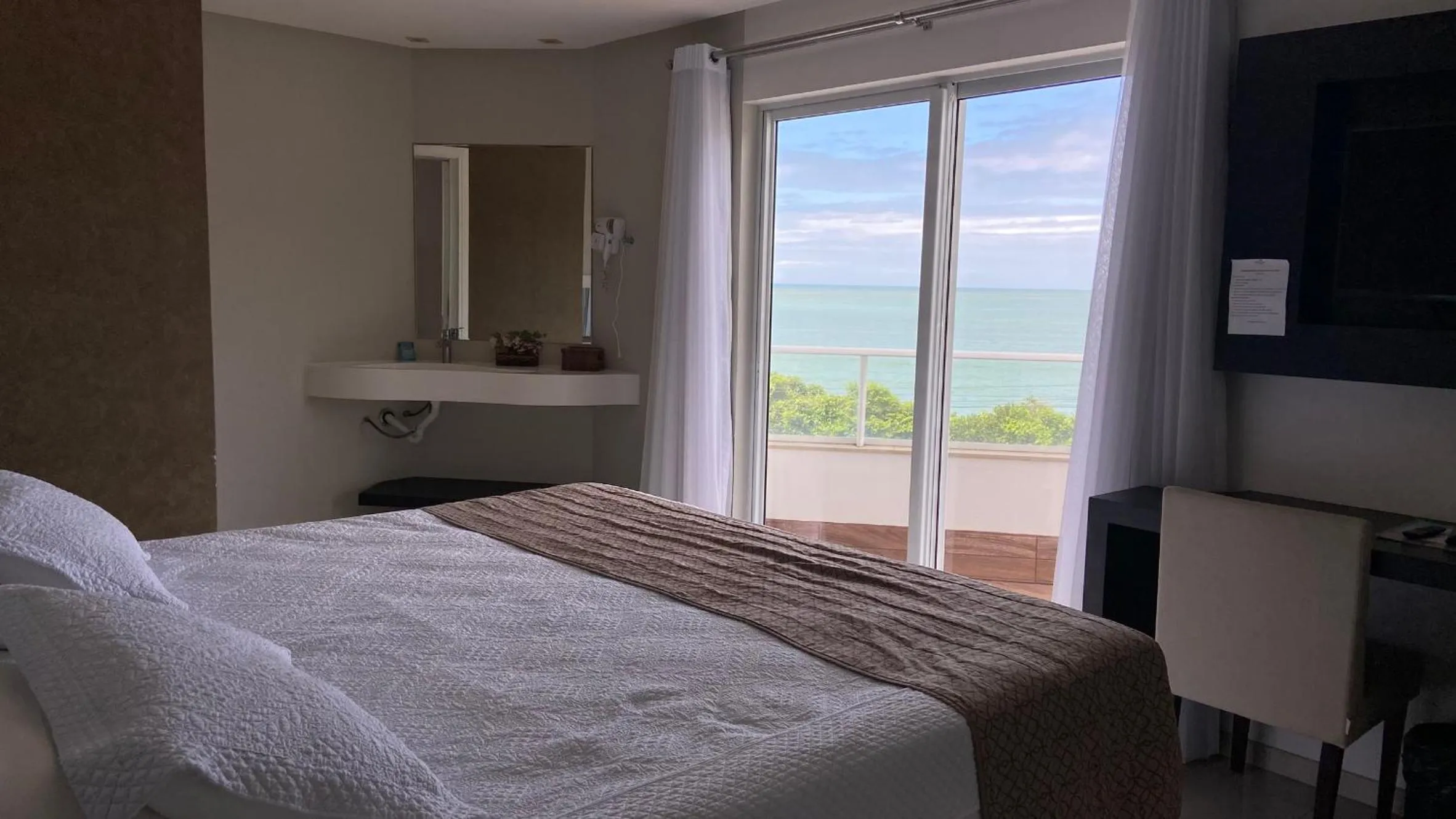 Bed in Reserva Praia Hotel