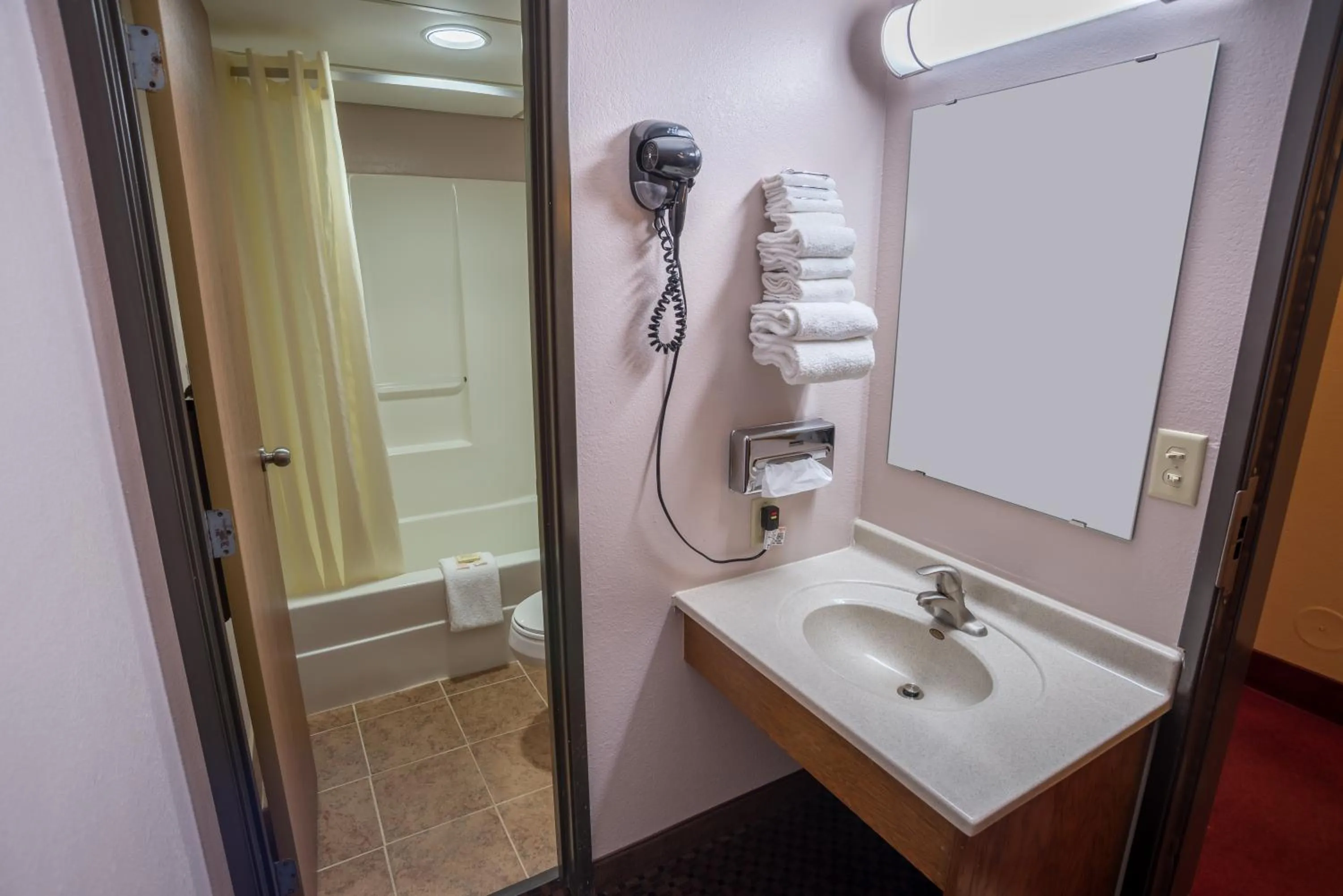 Bathroom in Prime Rate Inn