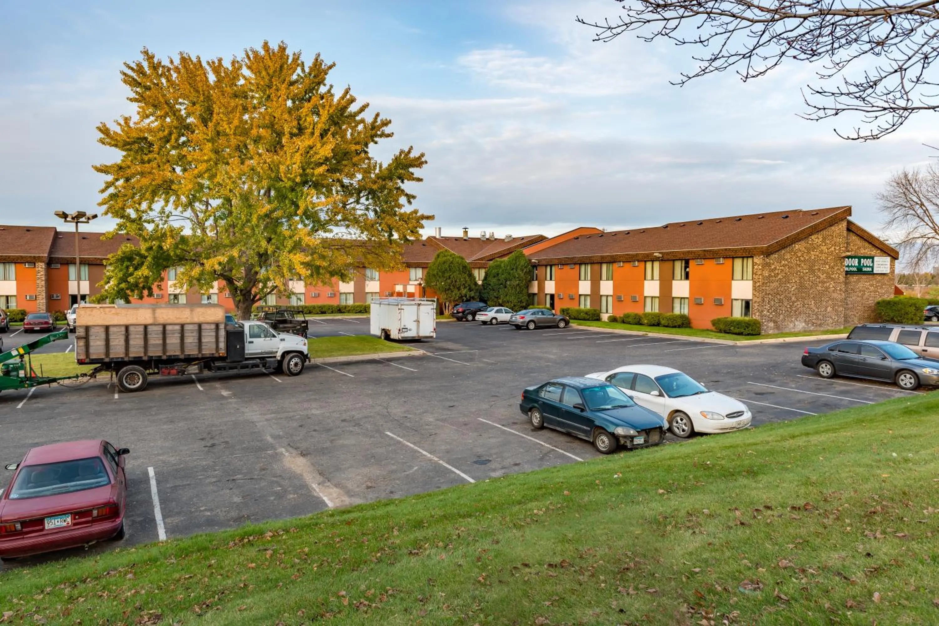 Property building in Prime Rate Inn