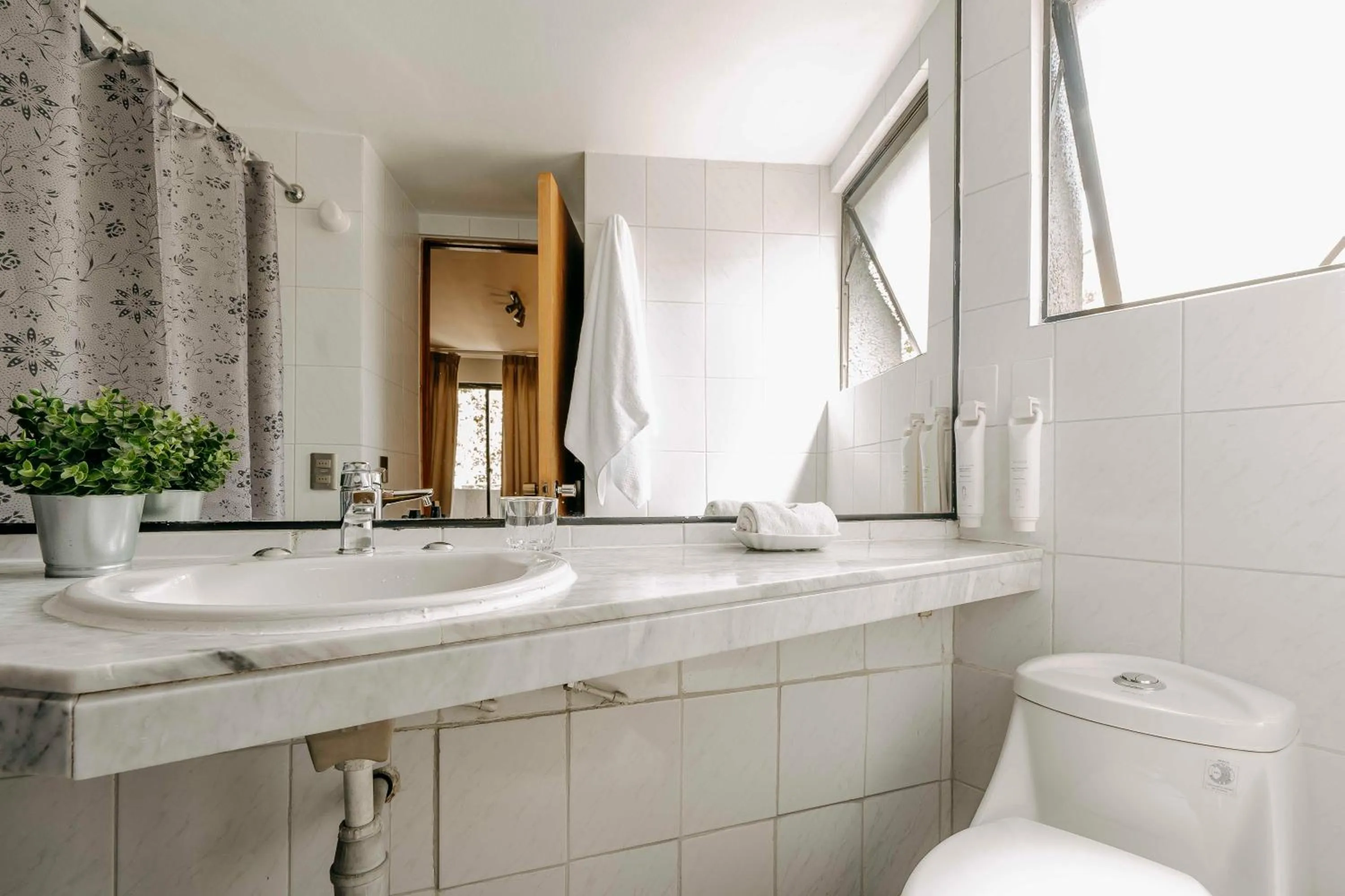 Bathroom in Time Stay - Essential Apartments