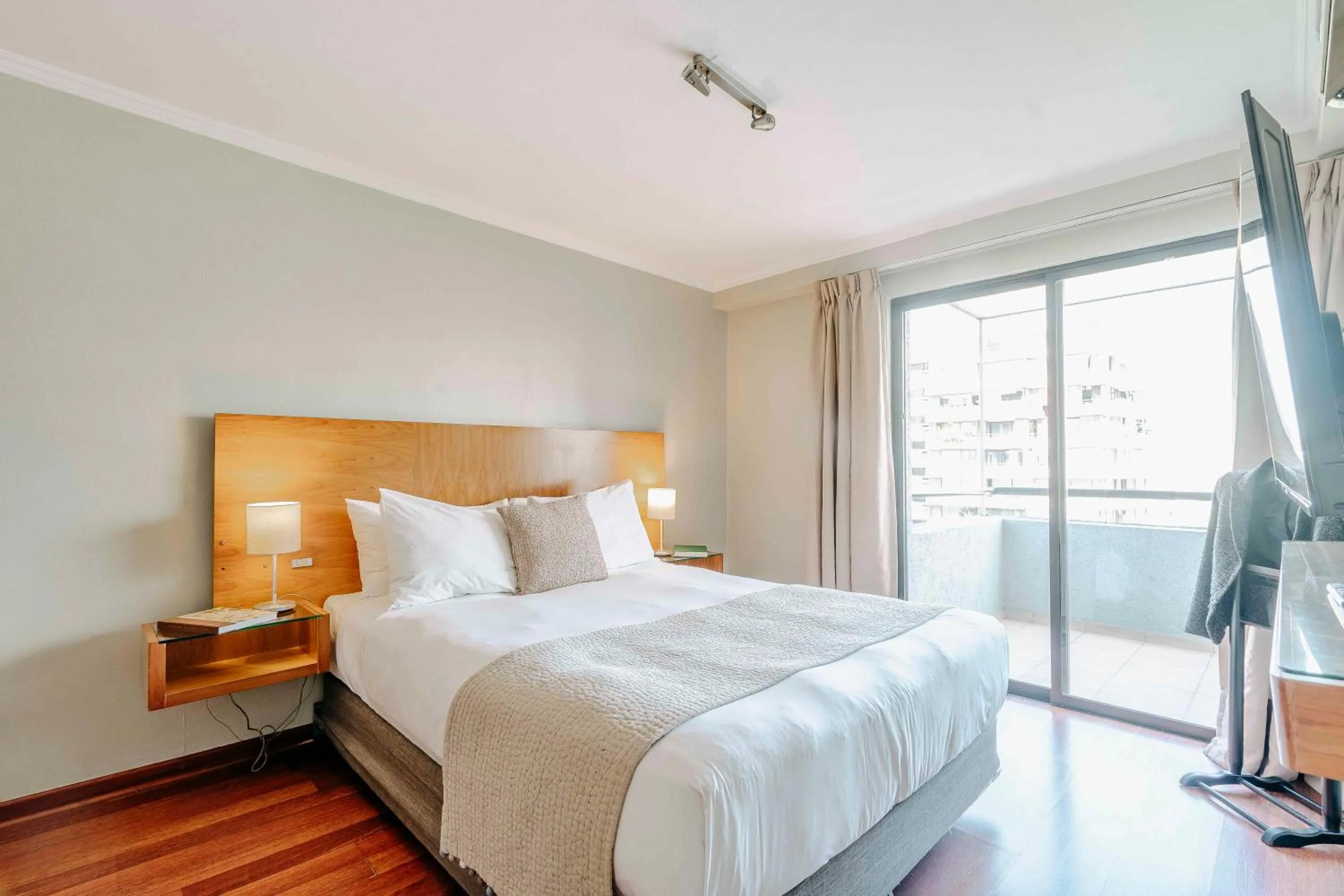 Bed in Time Stay - Essential Apartments