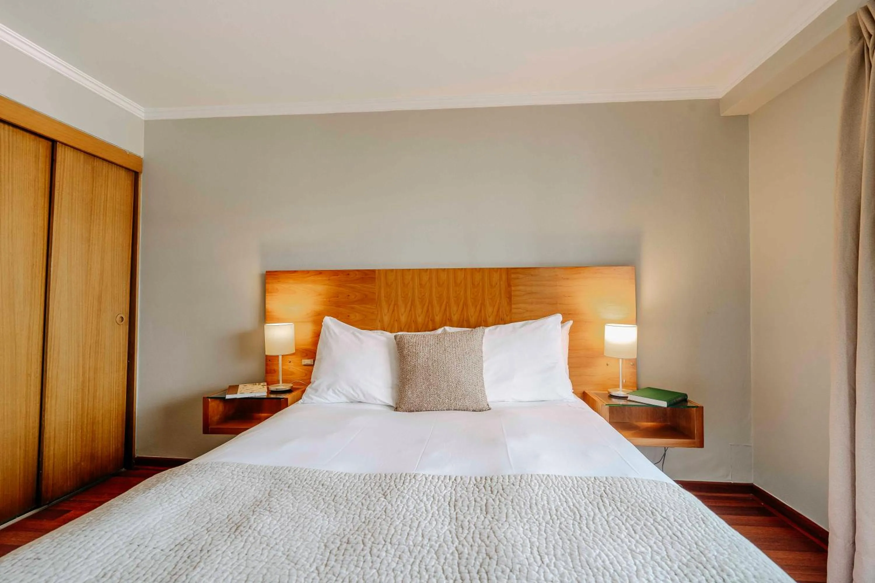 Bed in Time Stay - Essential Apartments