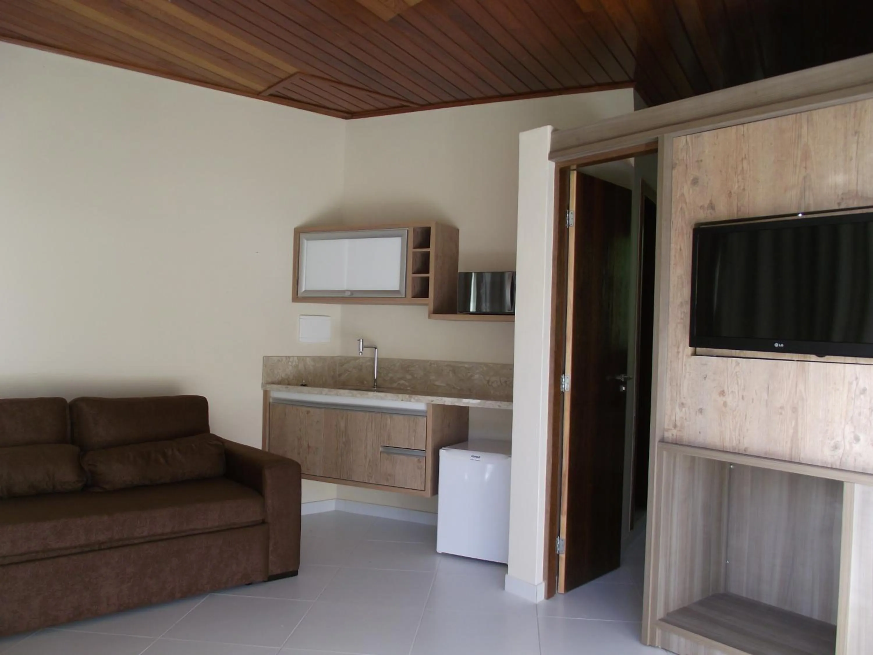 TV and multimedia in Pousada Safira do Morro