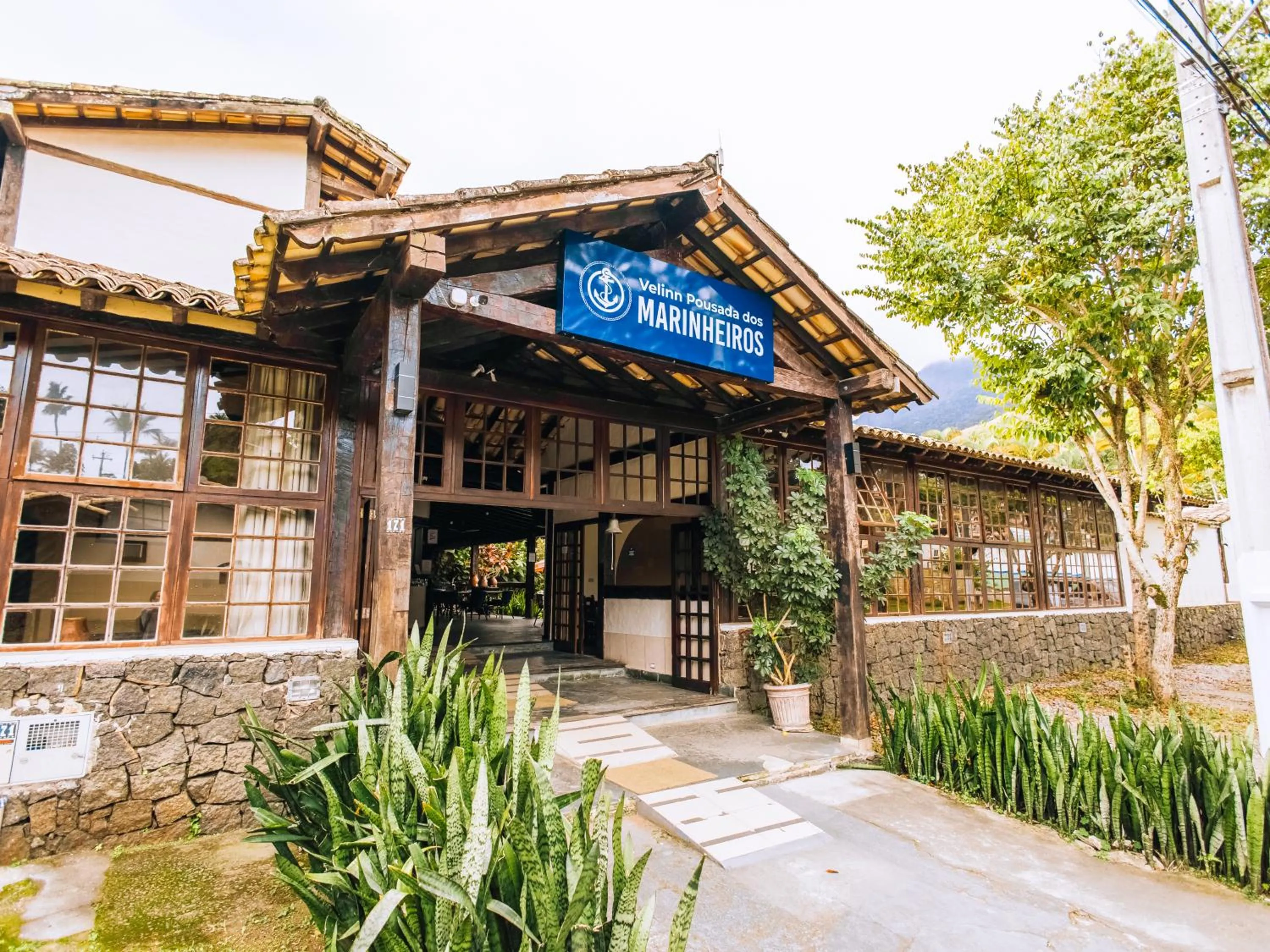 Facade/entrance in VELINN Pousada dos Marinheiros