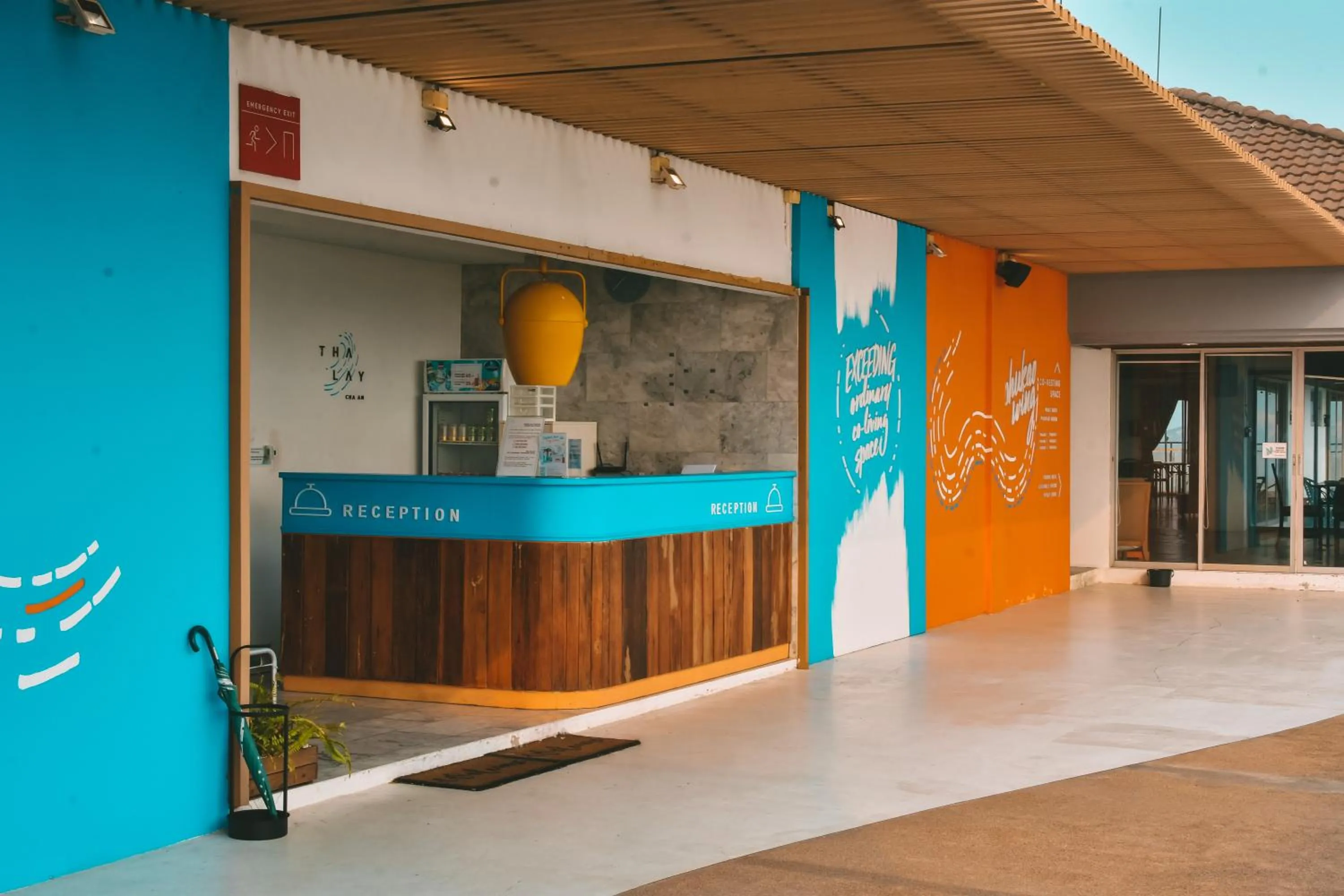 Lobby or reception in THALAY Cha-am by THA