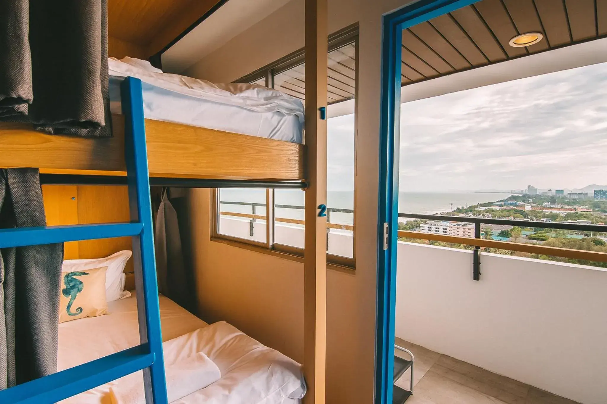 Bed in 6-Bed Female Dormitory Room with Shared Bathroom in THALAY Cha-am by THA Bed in 6-Bed Female Dormitory Room with Shared Bathroom in THALAY Cha-am by THA