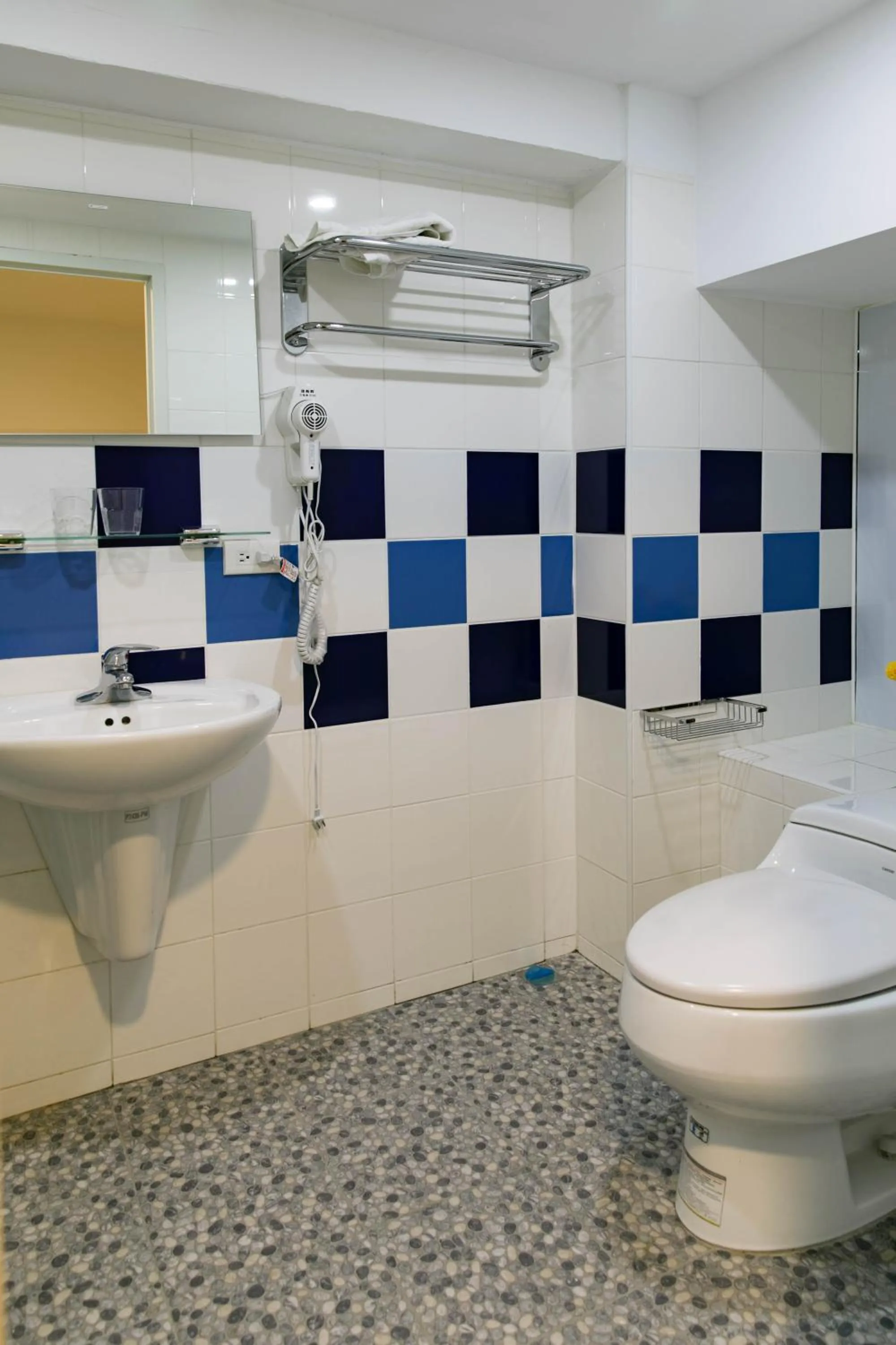 Toilet in M Taipei Hotel