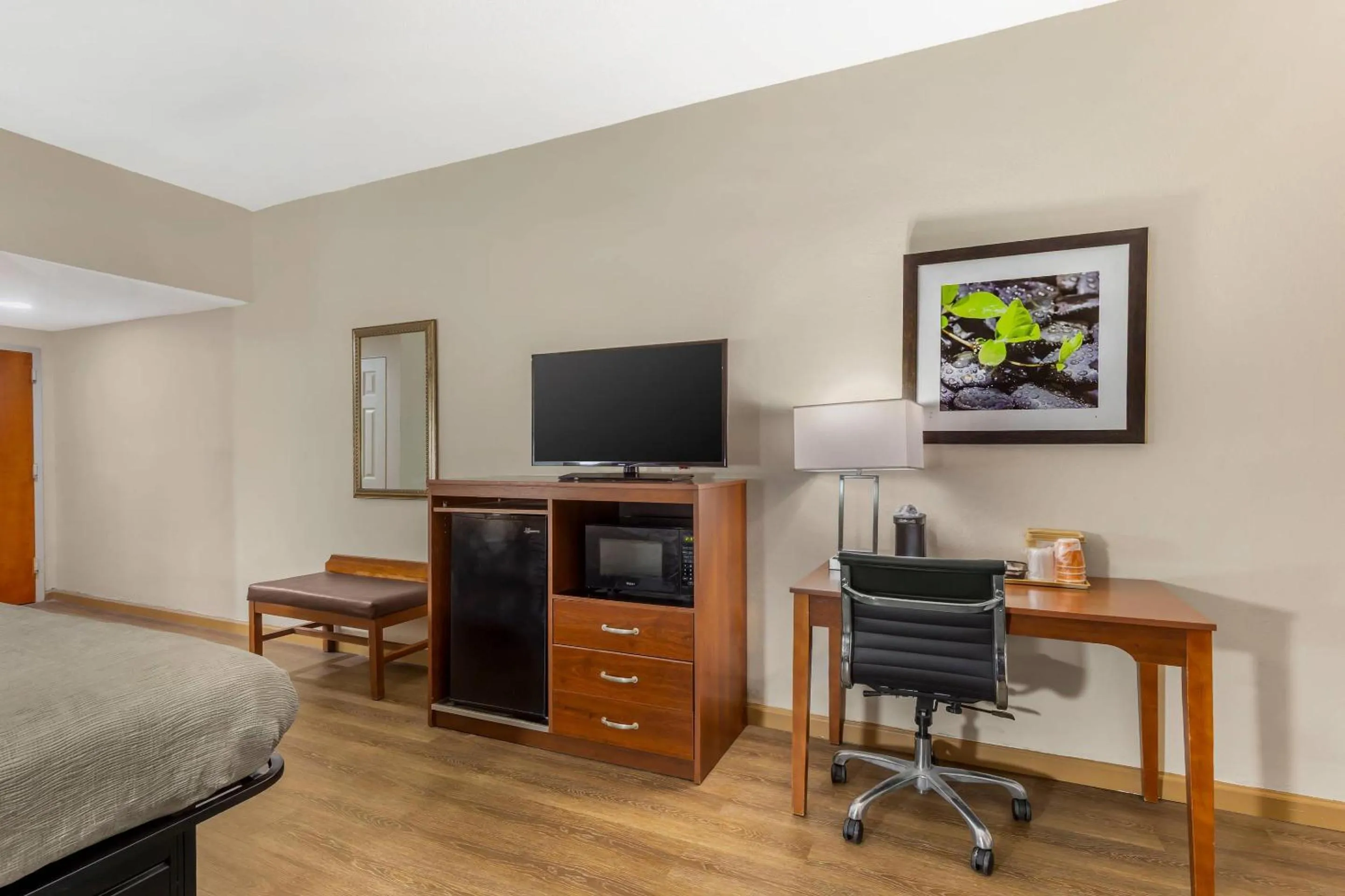 Bedroom in Quality Inn Lumberton North