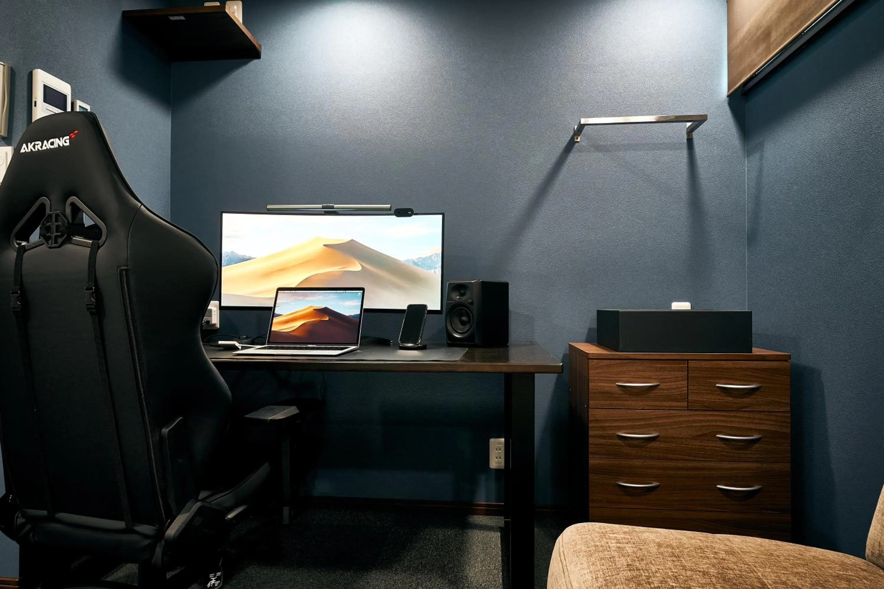 Game Room in Villa Front Kyoto Seimei