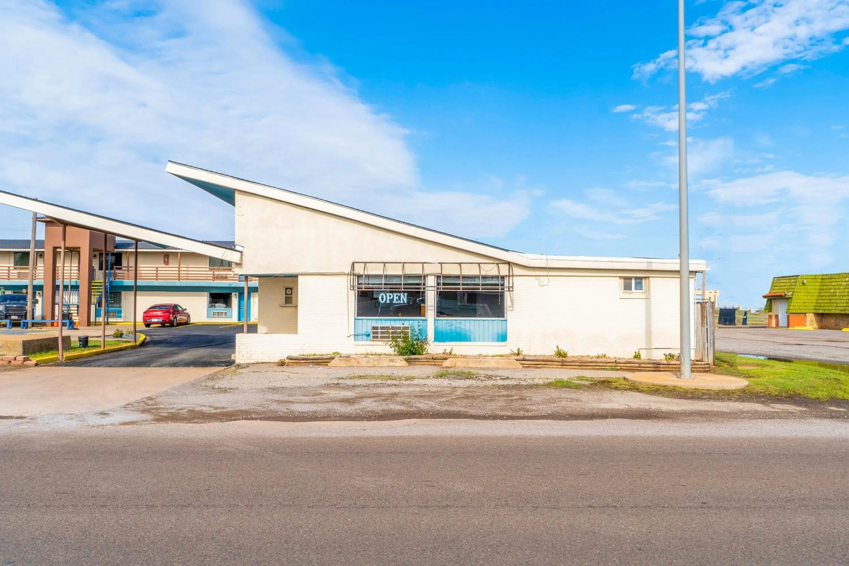 Facade/entrance in Budget Inn by OYO Frederick US-183