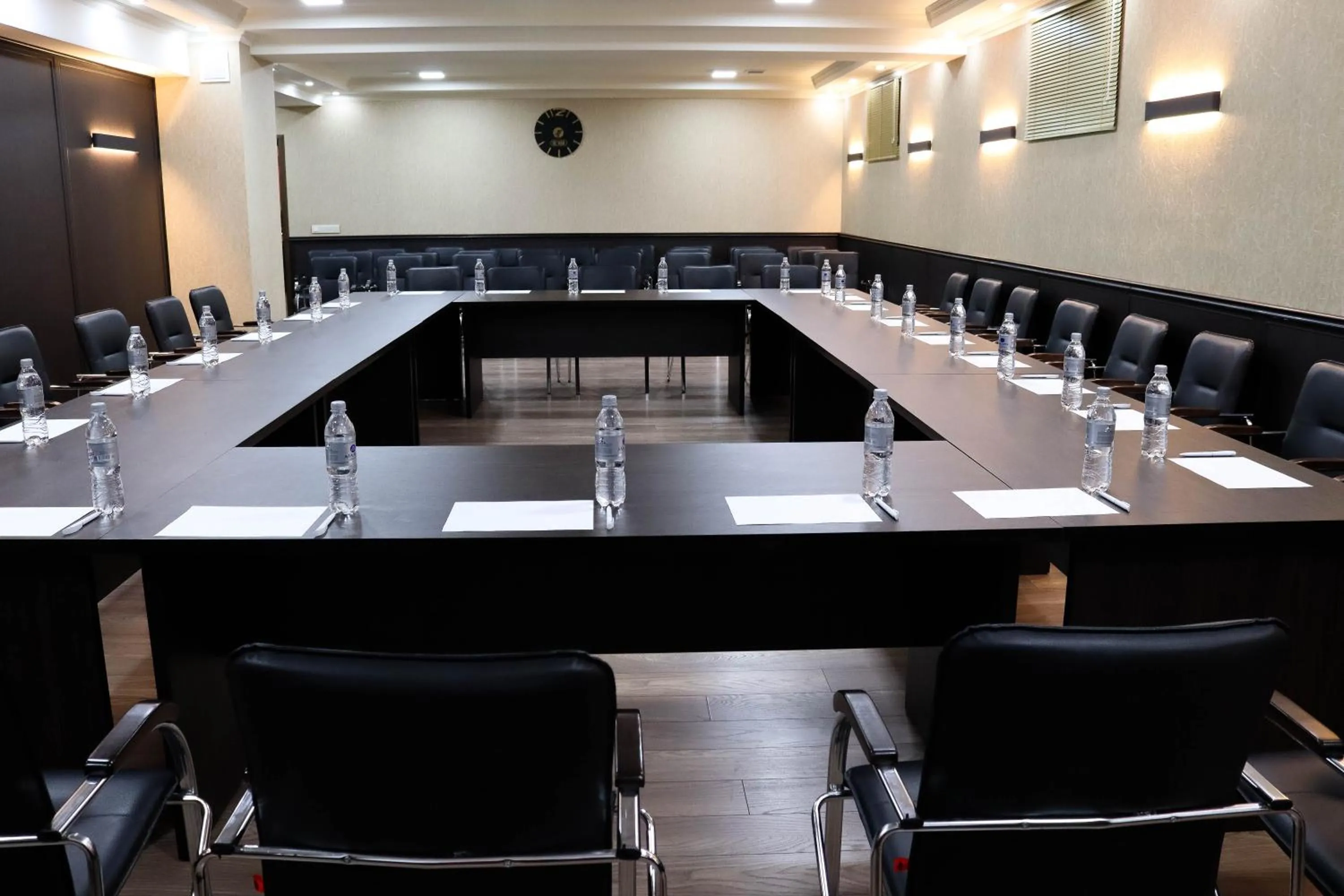 Business facilities in De'Mar Hotel