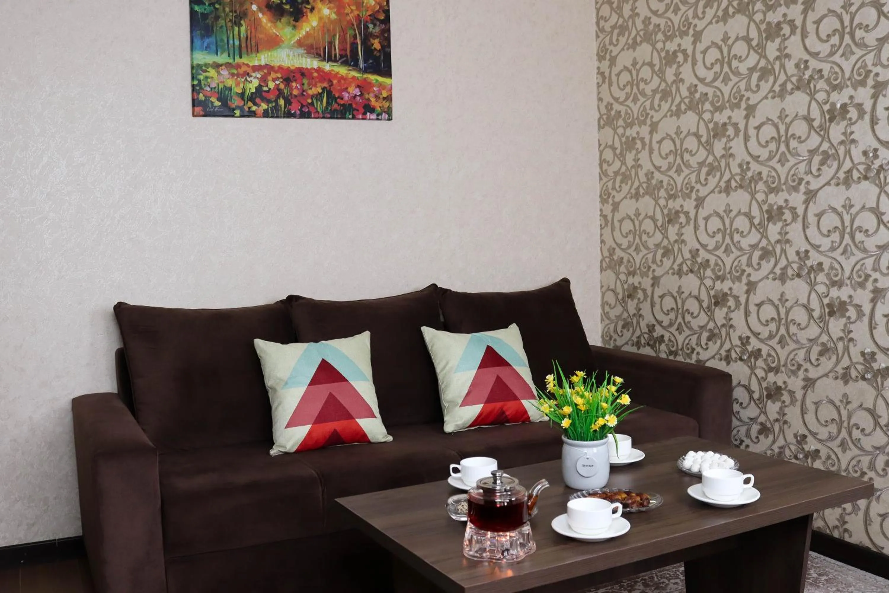 Coffee/tea facilities in De'Mar Hotel