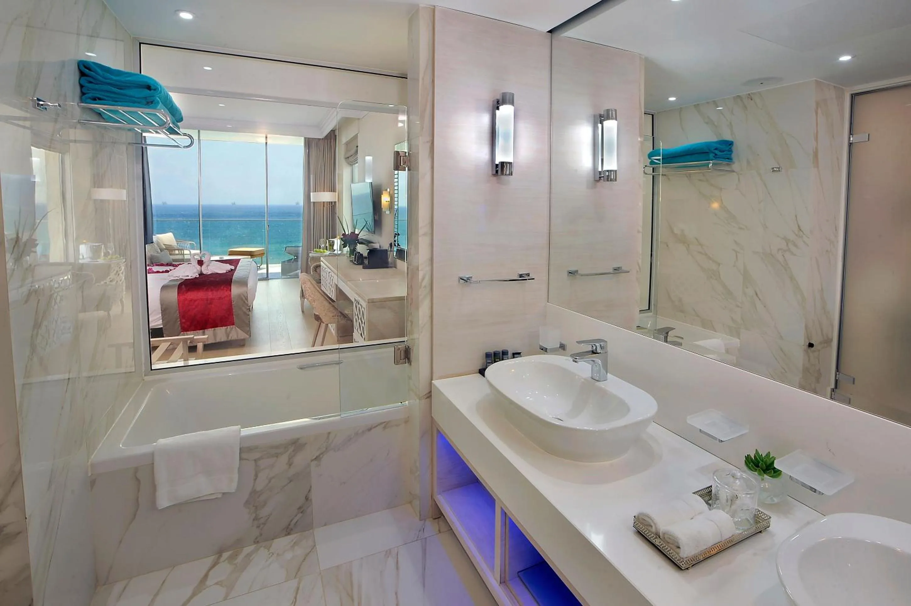 Shower in Amavi, MadeForTwo Hotels - Paphos